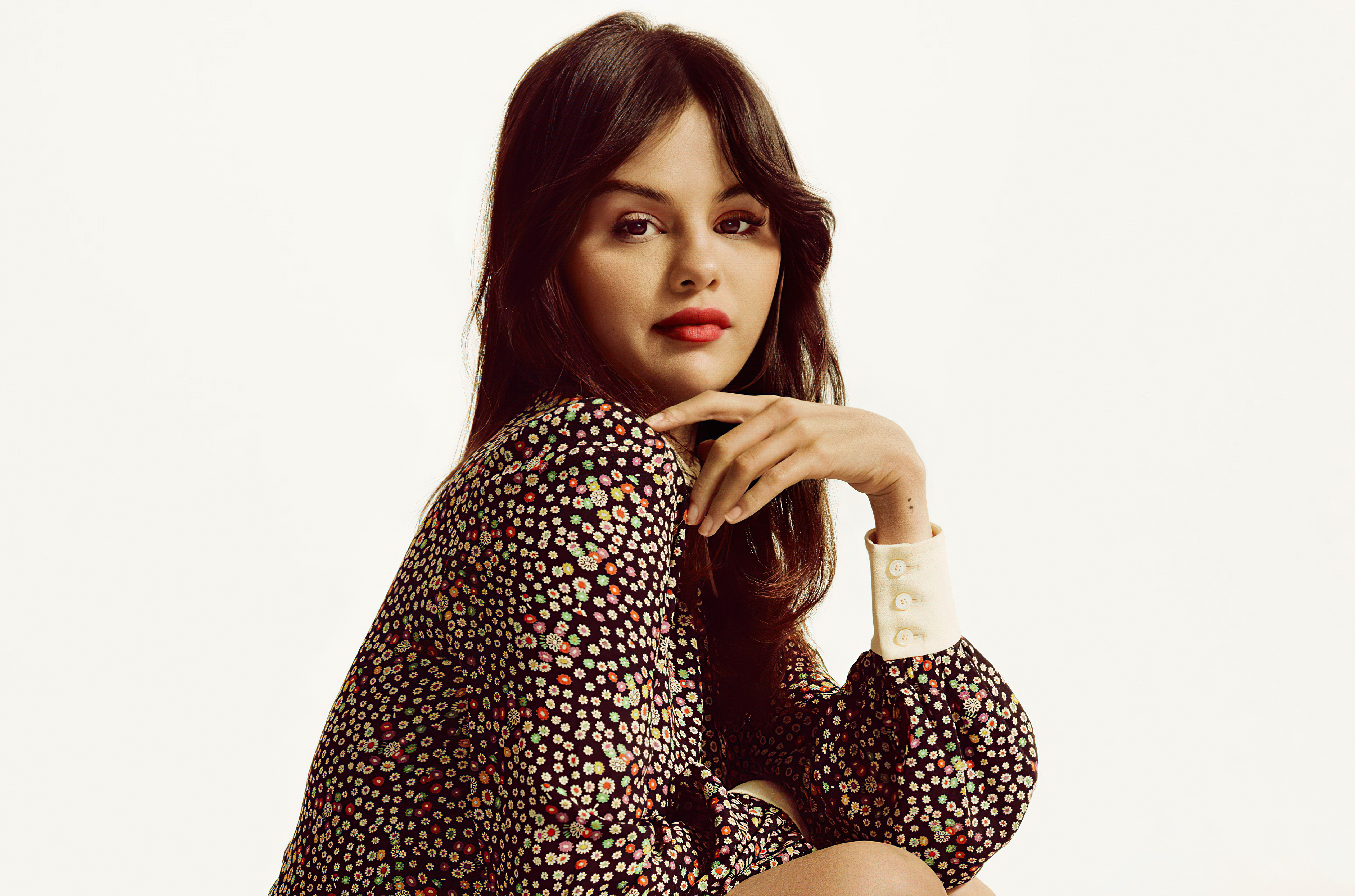 Selena Gomez 4K New 2021 Wallpapers