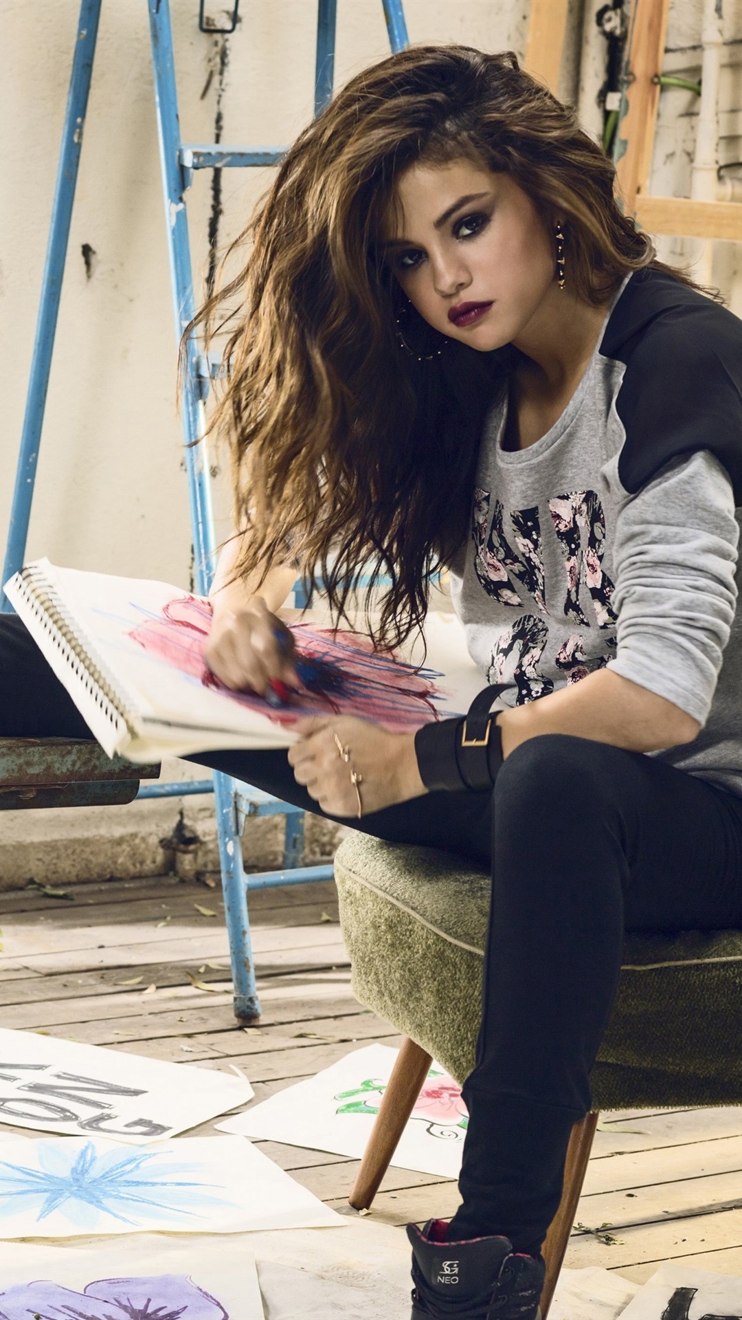 Selena Gomez Coolest Wallpapers