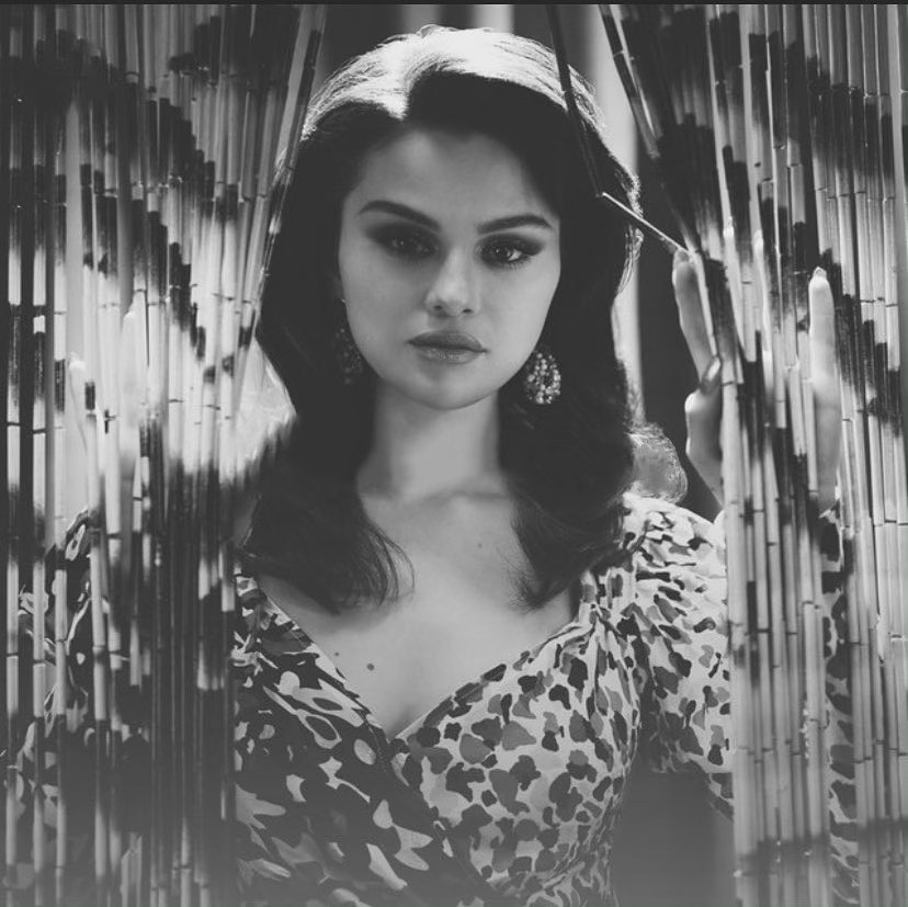 Selena Gomez Selfish Love Wallpapers