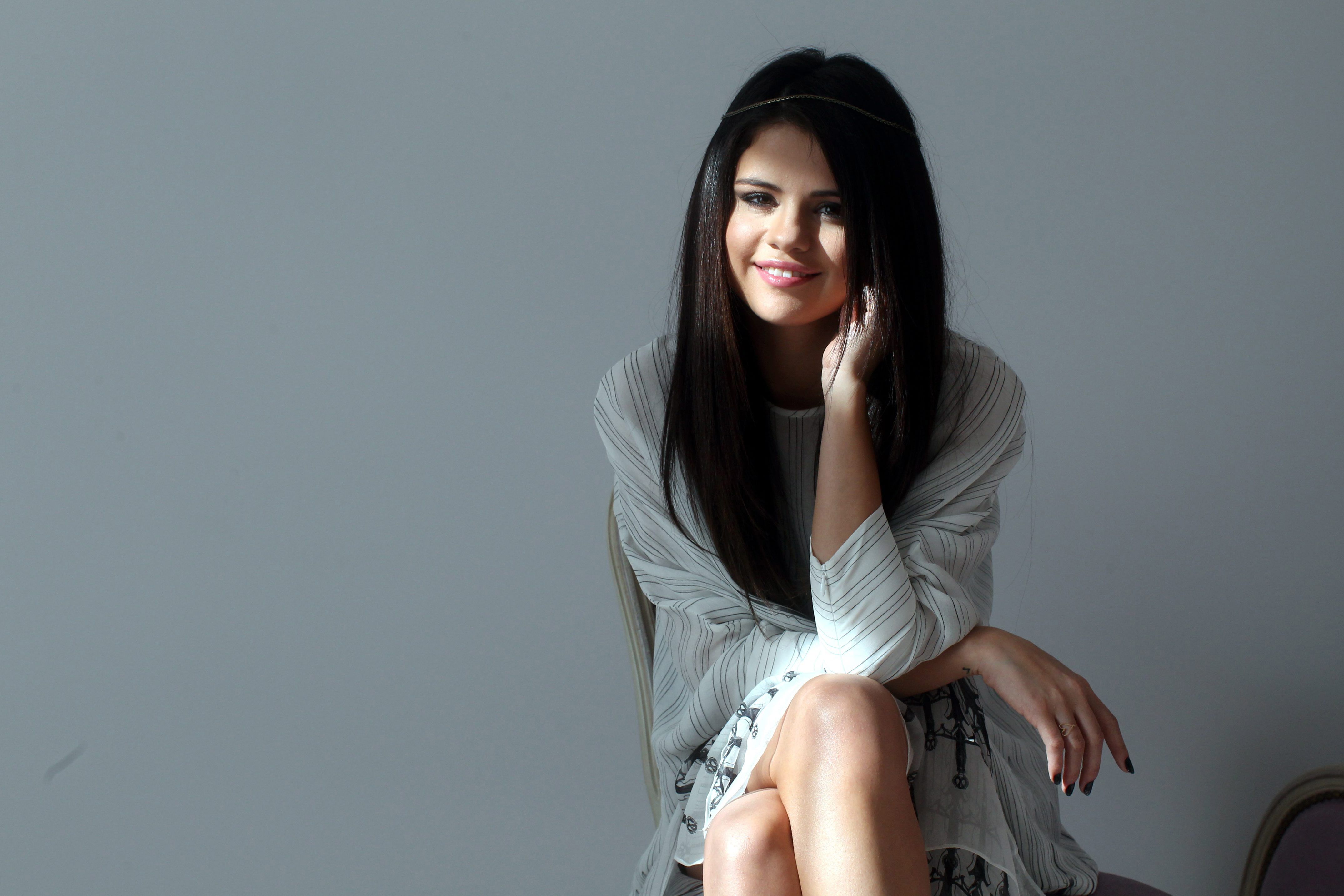 Selena Gomez Still NYC Wallpapers