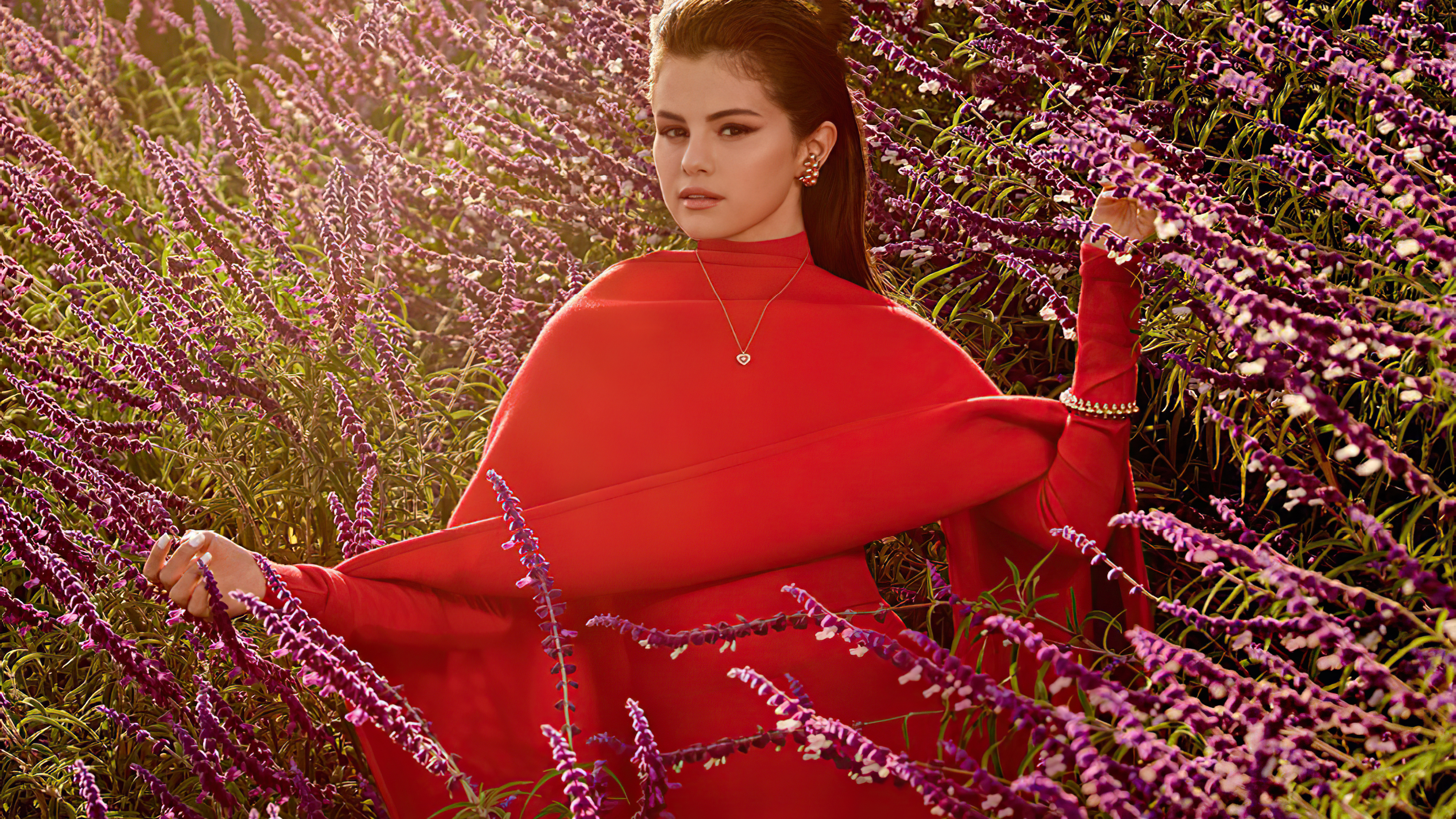 Selena Gomez Vogue American Magazine Photoshoot Wallpapers