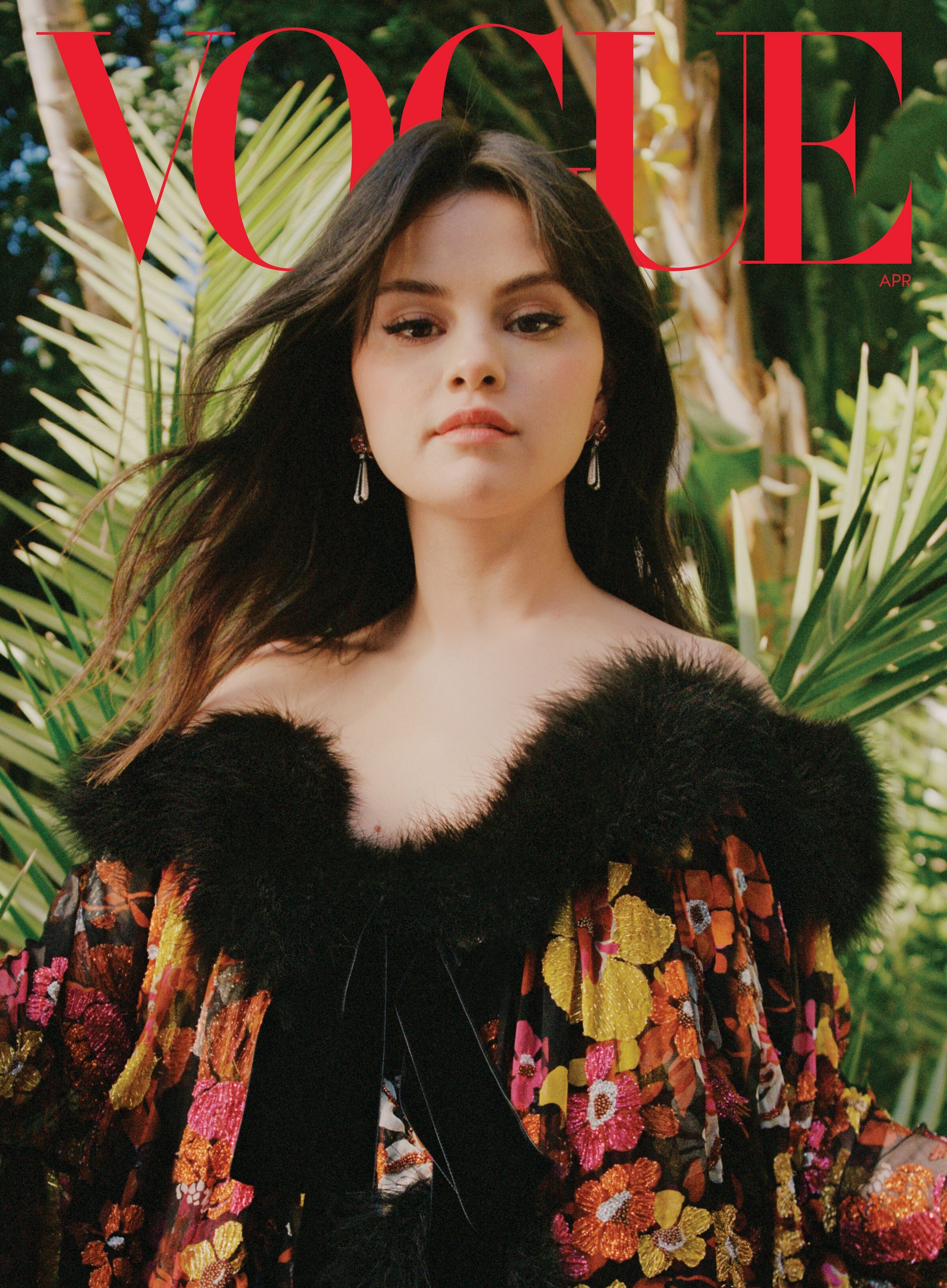 Selena Gomez Vogue Arabia Wallpapers