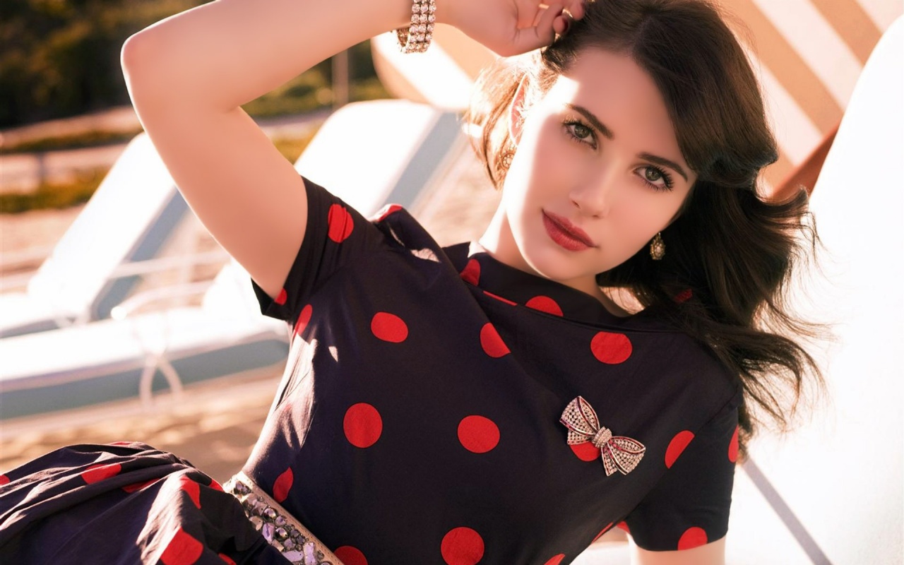 Sexy Emma Roberts Wallpapers