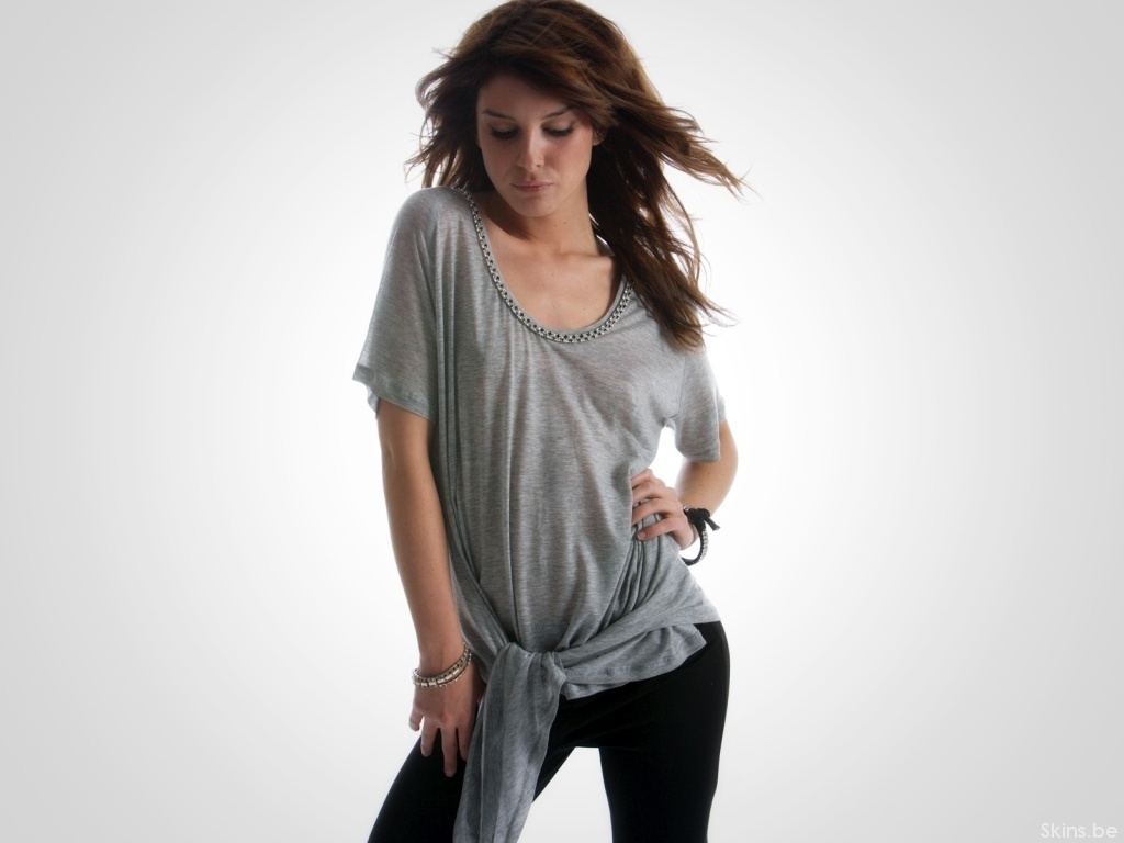 Shenae Grimes Wallpapers