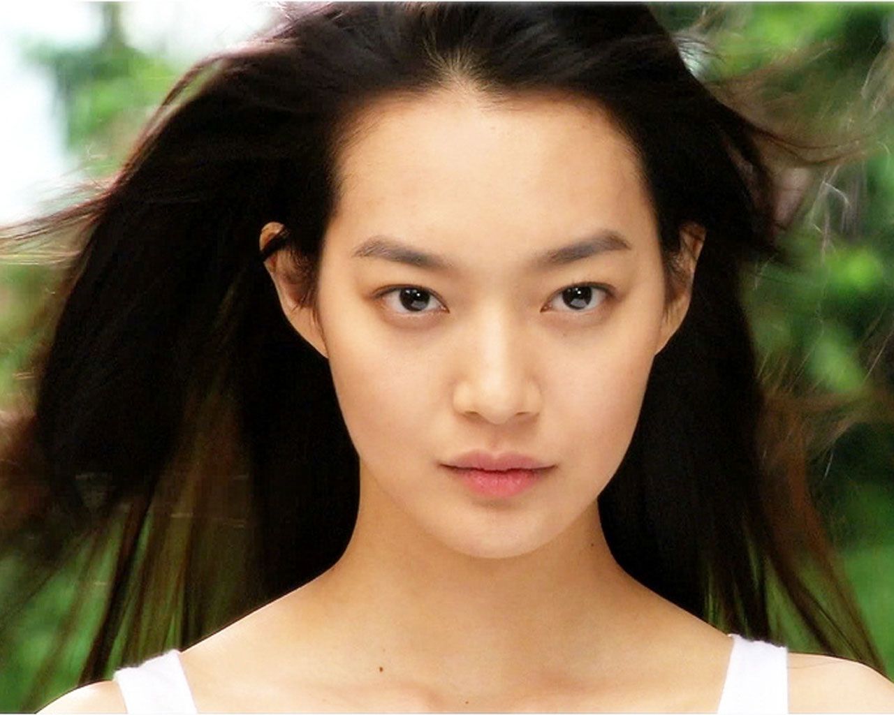 Shin Min Ah Wallpapers