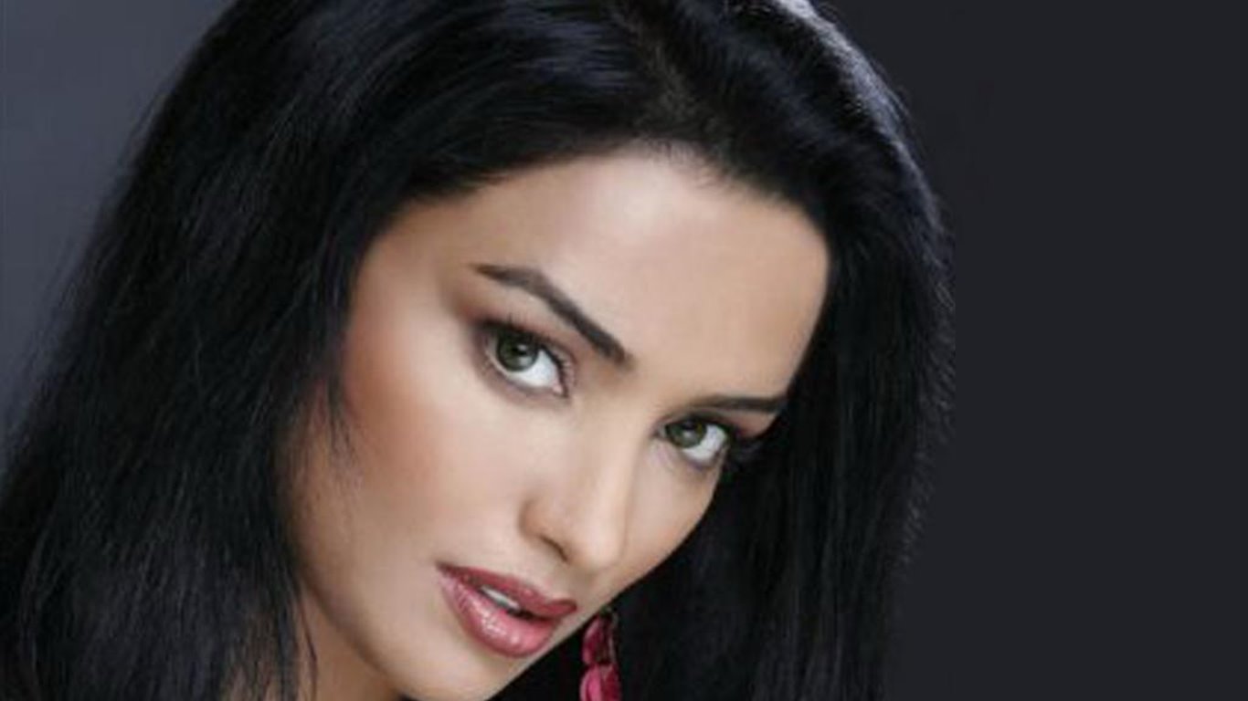 Shweta Menon Wallpapers