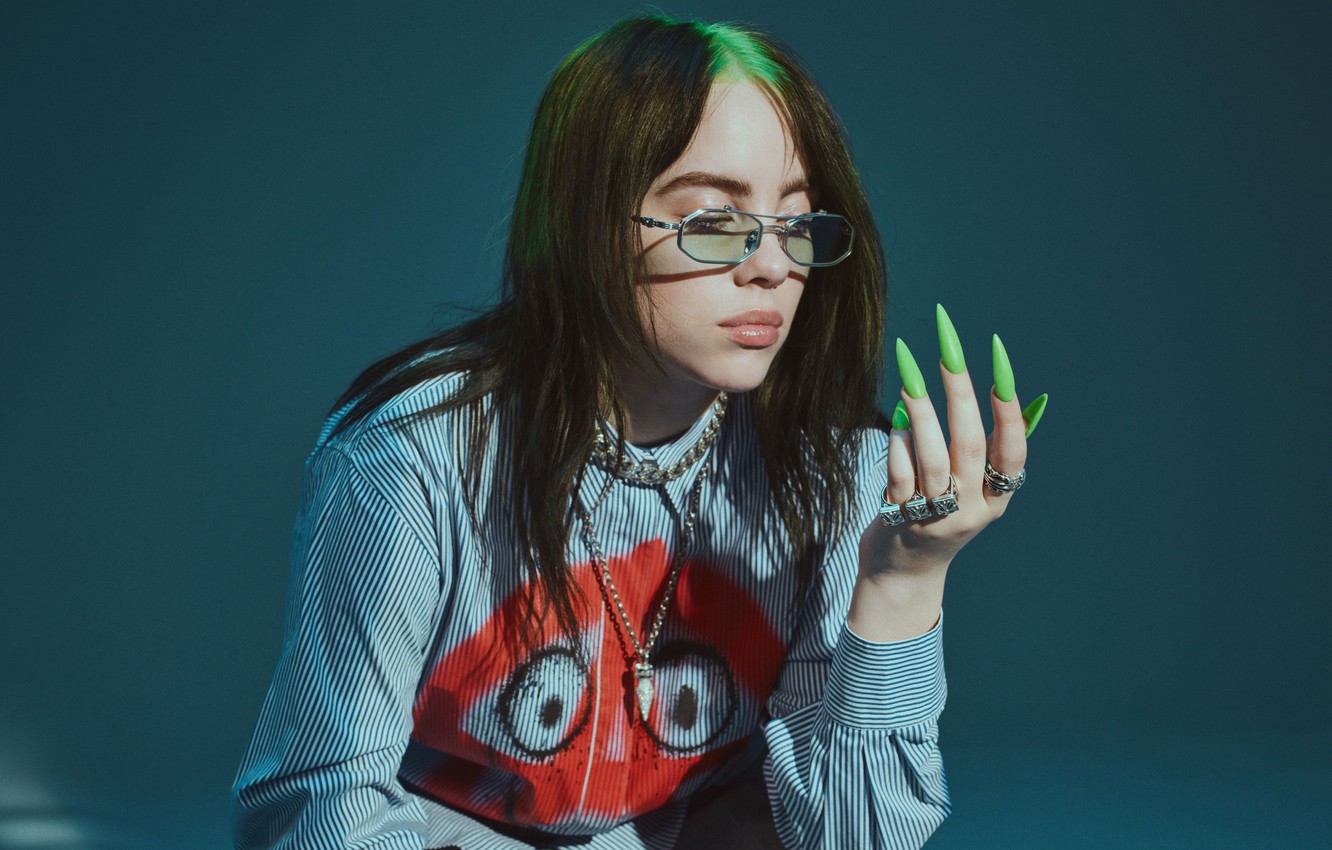 Singer Billie Eilish Face Wallpapers