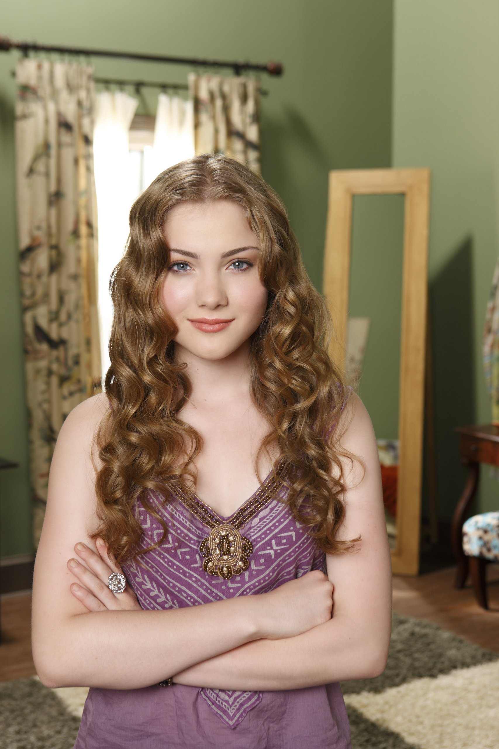 Skyler Samuels Wallpapers