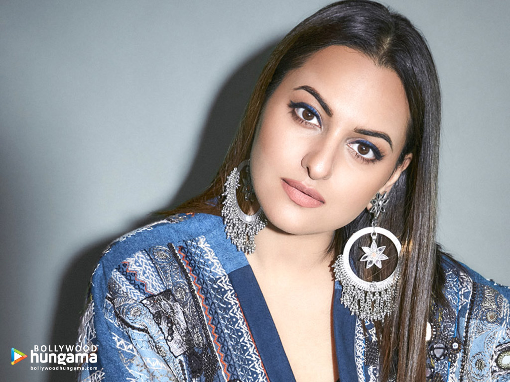 Sonakshi Sinha Wallpapers