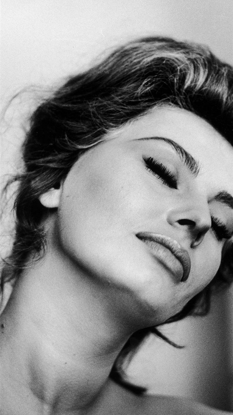 Sophia Loren Wallpapers