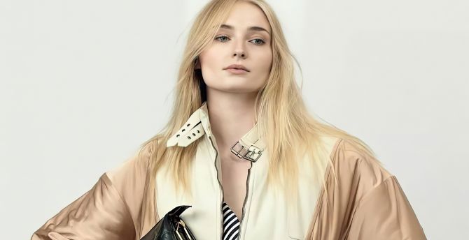 Sophie Turner Wallpapers