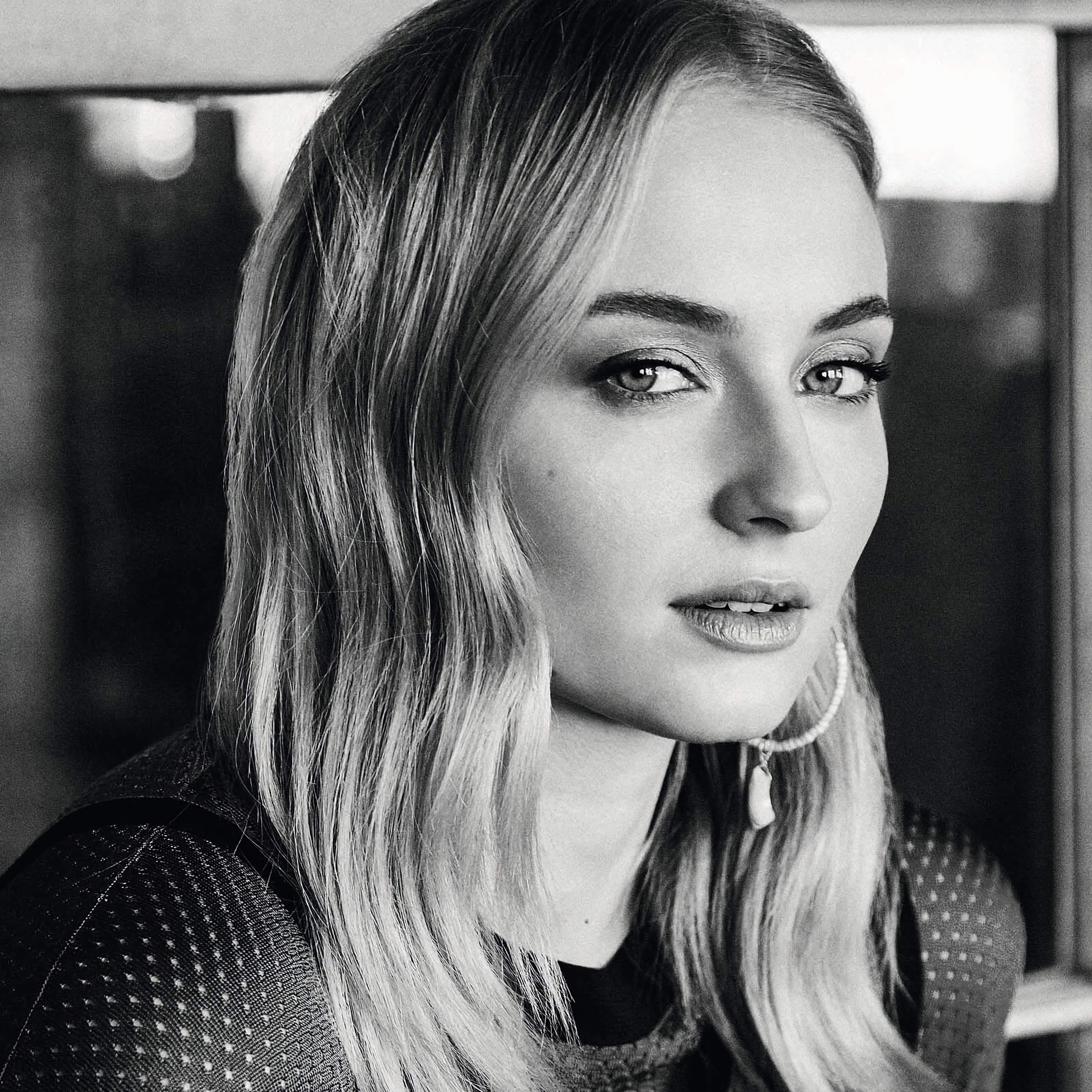 Sophie Turner Monochrome Wallpapers