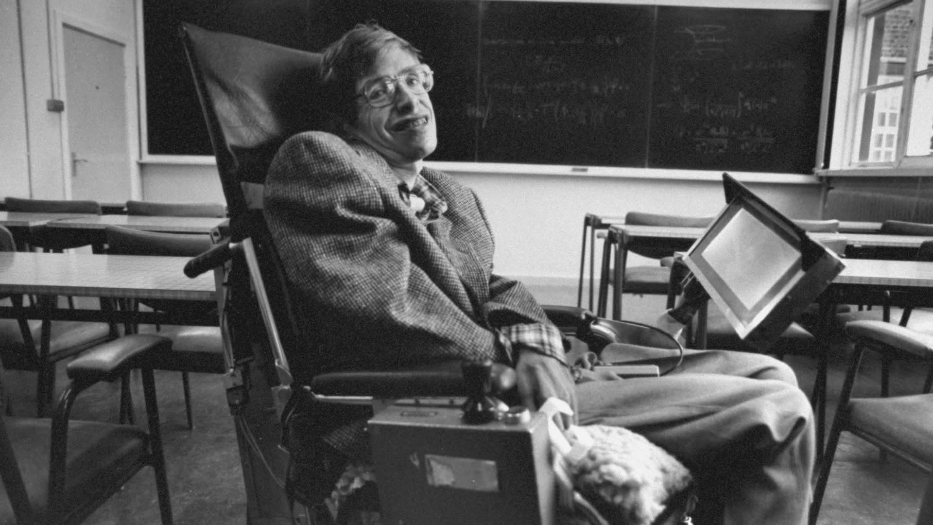 Stephen Hawking HD Wallpapers