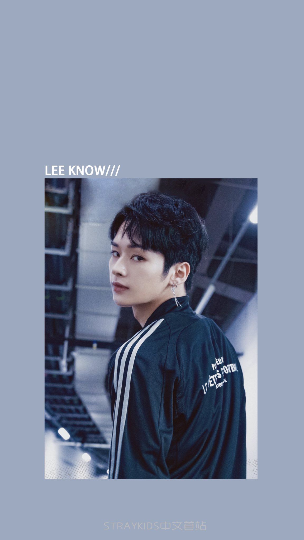 Stray Kids Lee Know Back Door Wallpapers