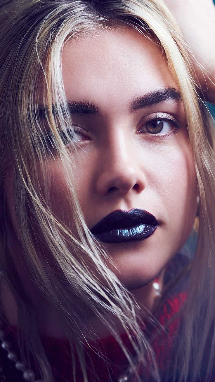 Stunning Florence Pugh Wallpapers