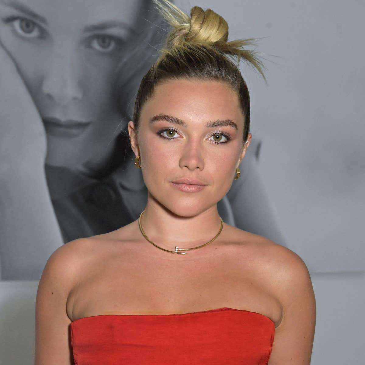 Stunning Florence Pugh Wallpapers