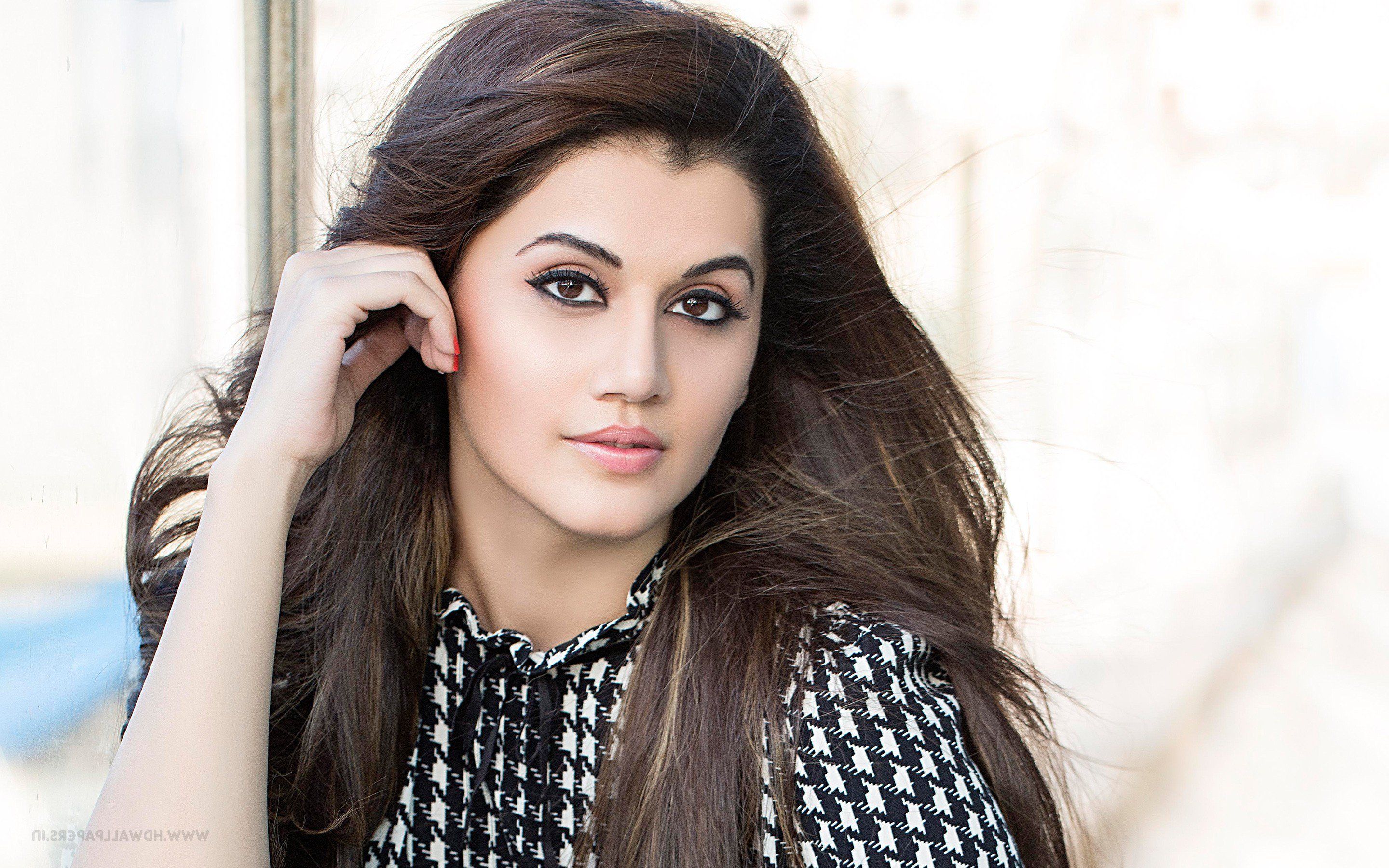 Taapsee Pannu Wallpapers