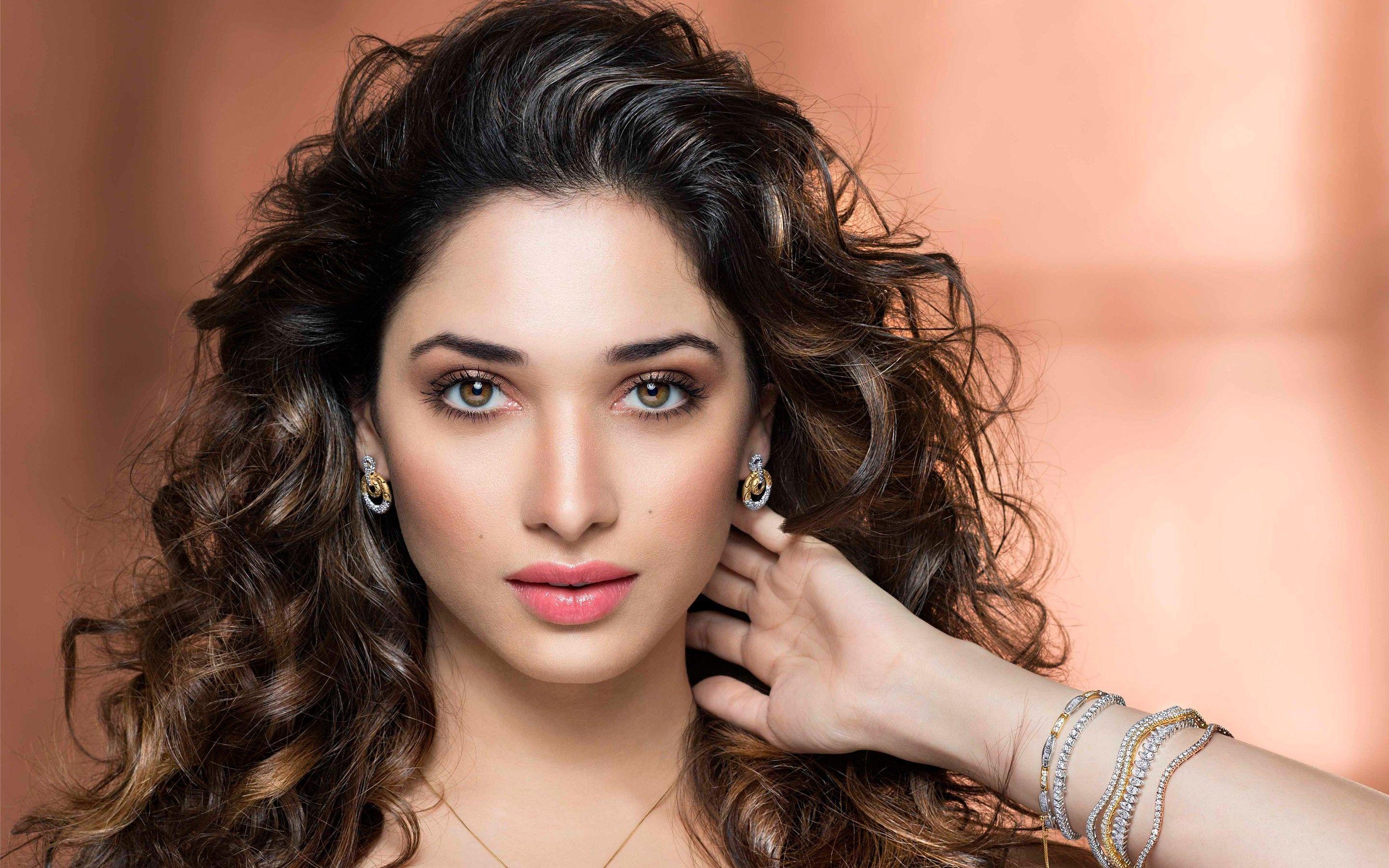 Tamannaah Bhatia Wallpapers