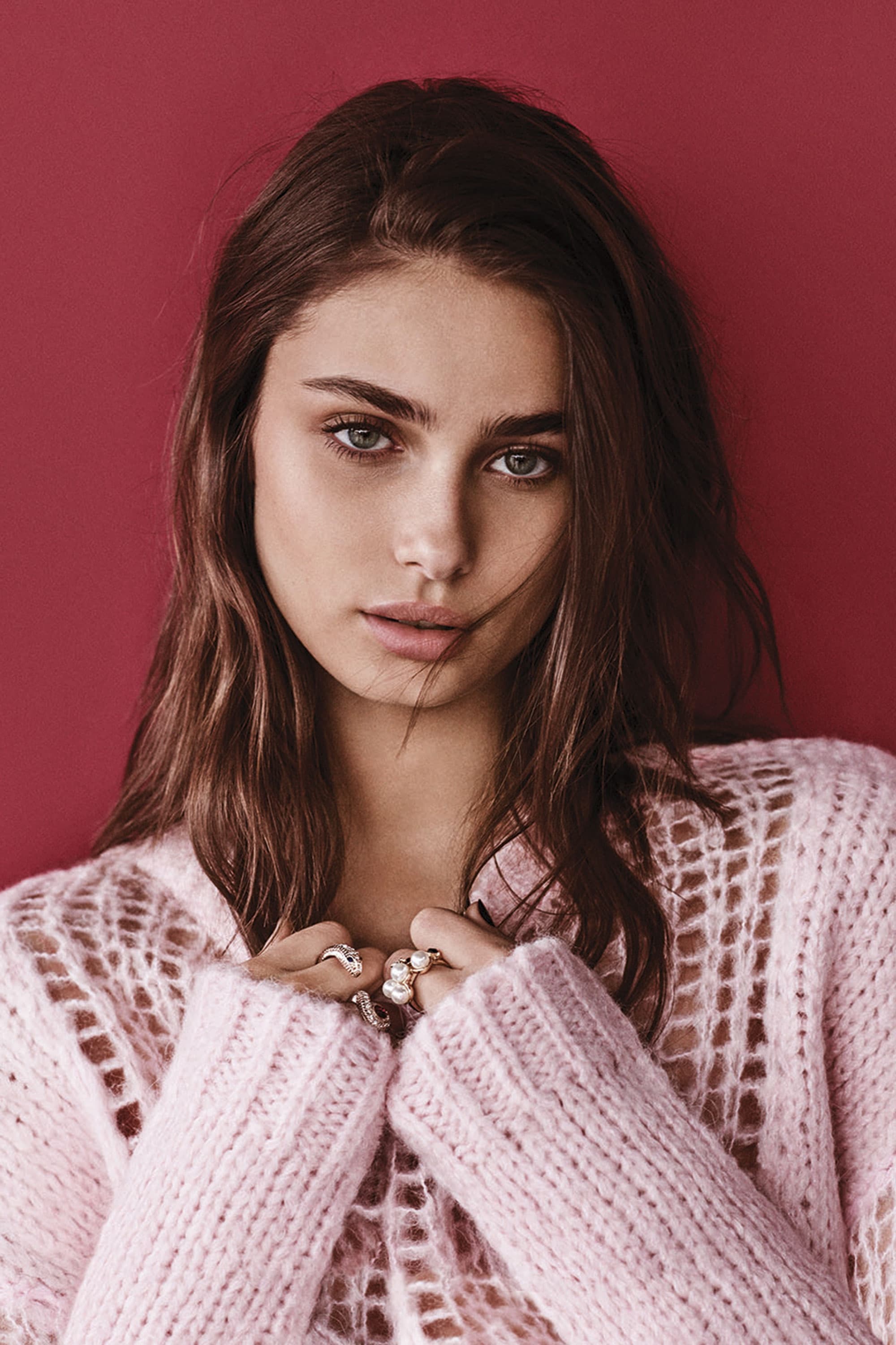 Taylor Hill Model Wallpapers