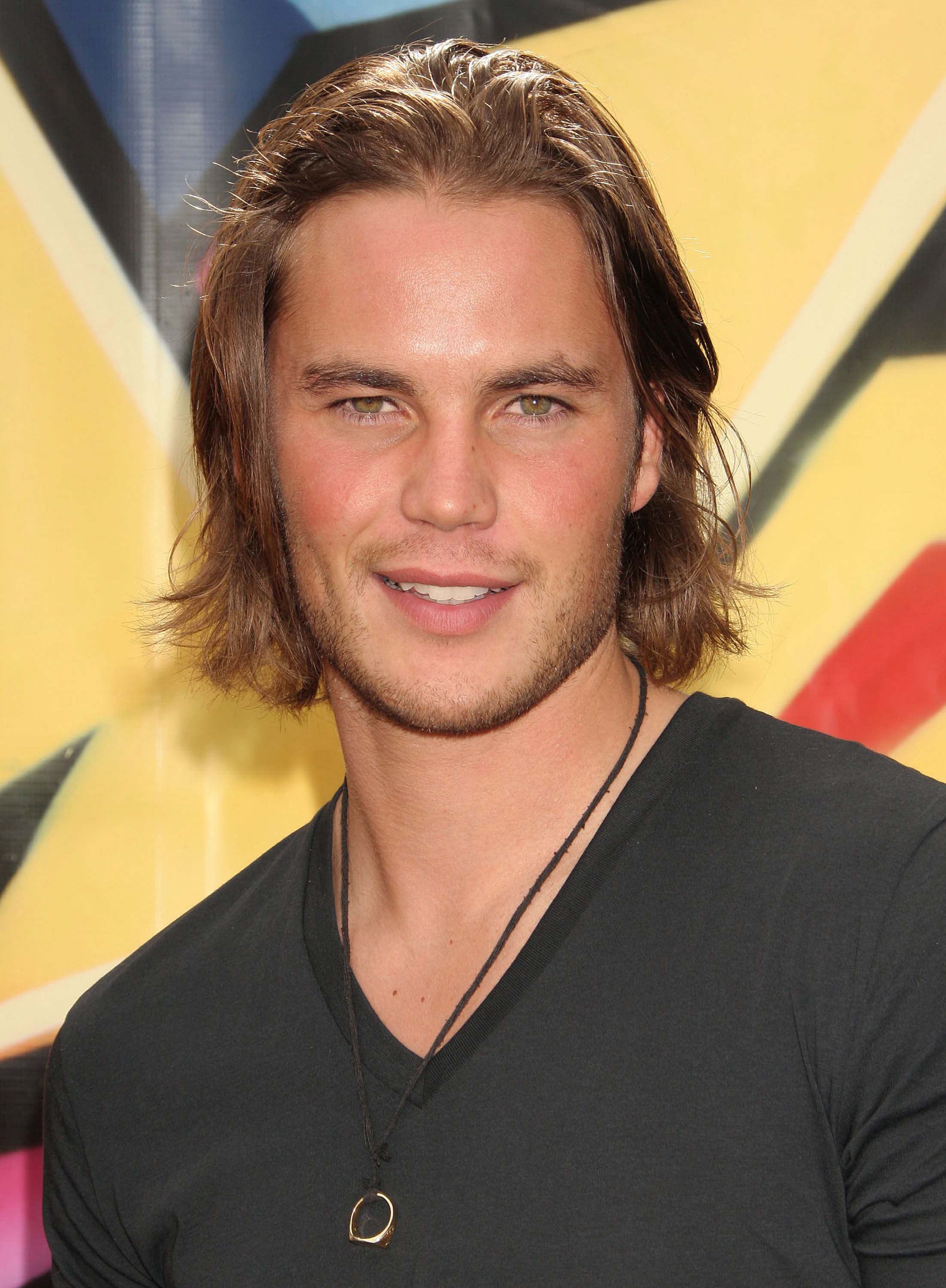 Taylor Kitsch Wallpapers