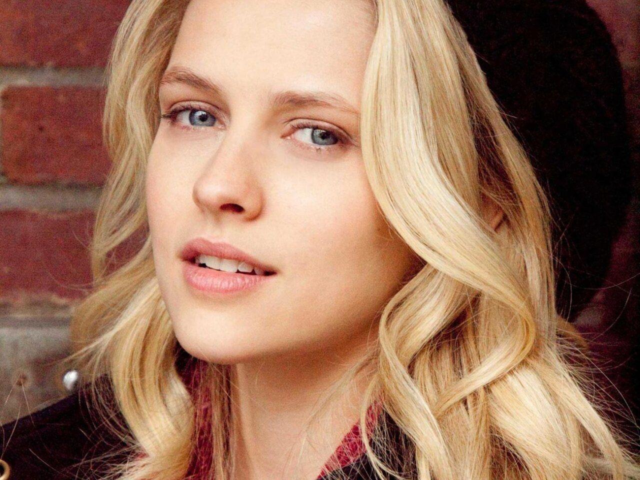 Teresa Palmer Australian Actress Wallpapers