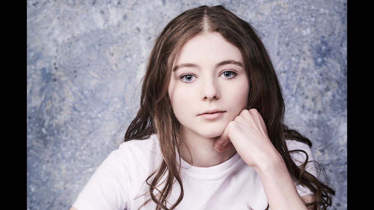 Thomasin McKenzie 2020 Wallpapers