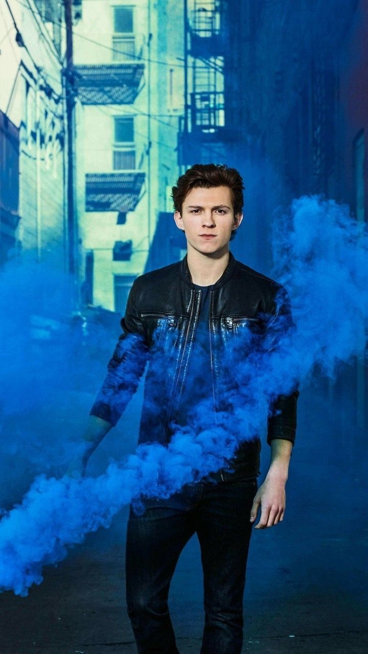 Tom Holland Wallpapers