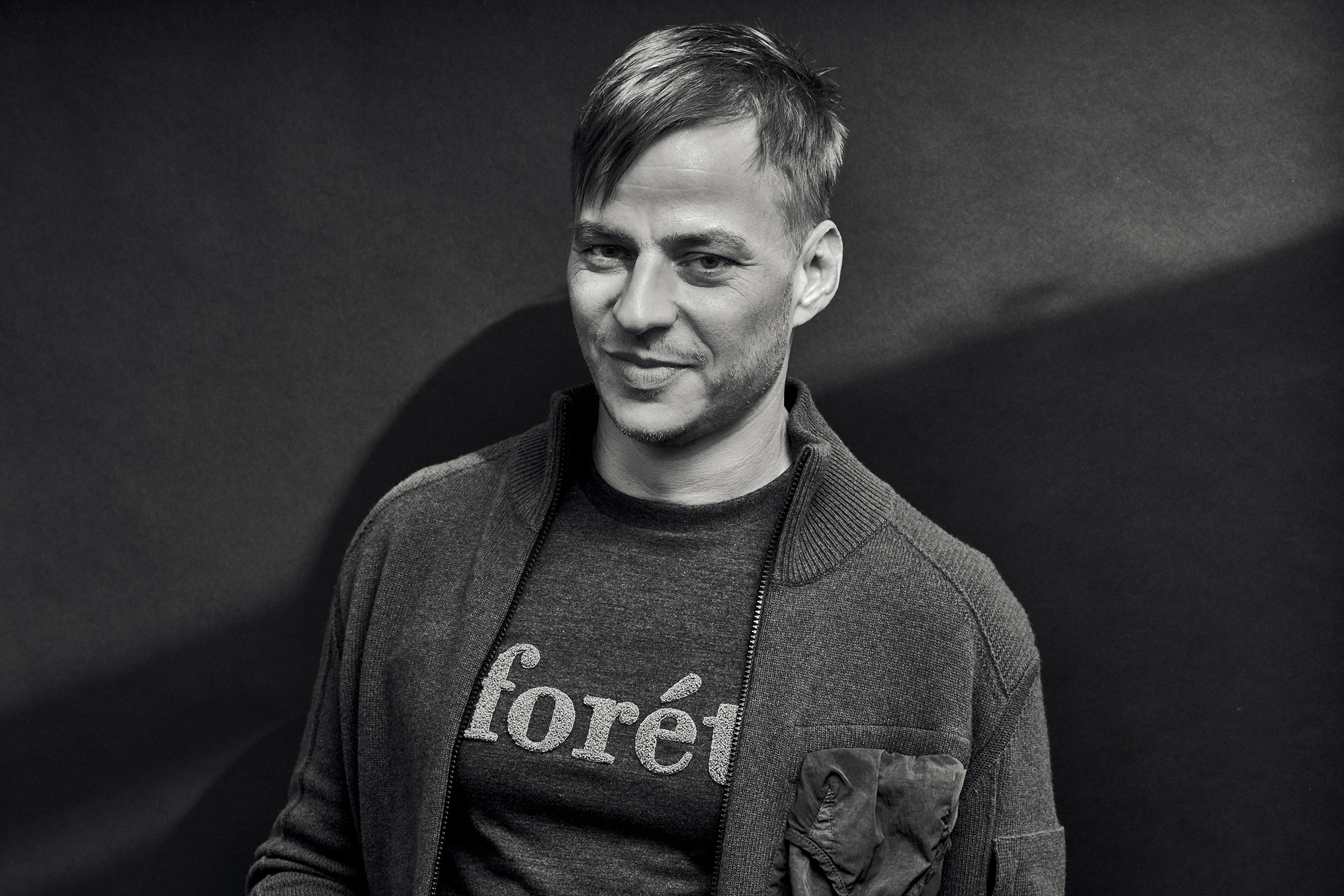 Tom Wlaschiha Wallpapers