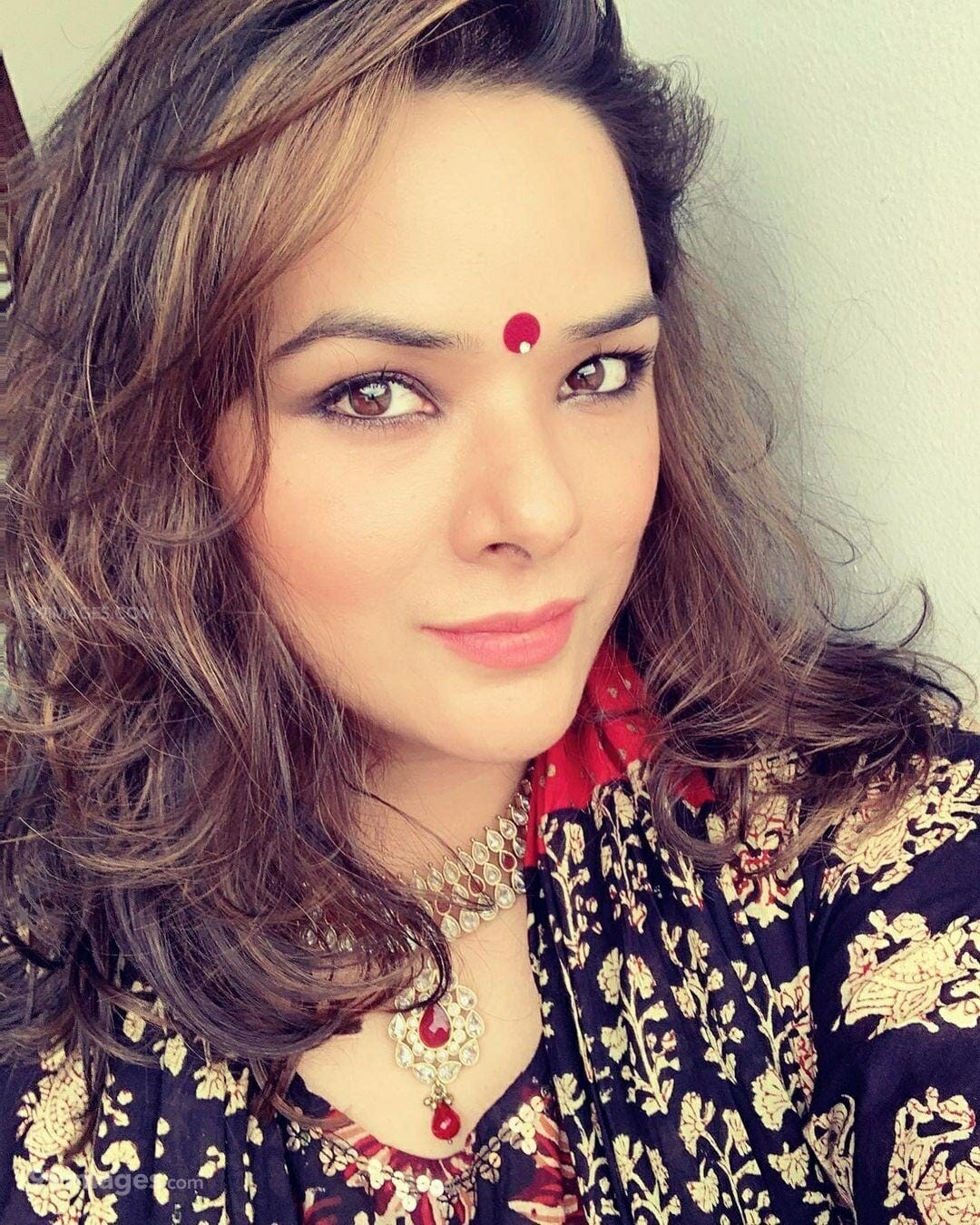 Udita Goswami Wallpapers