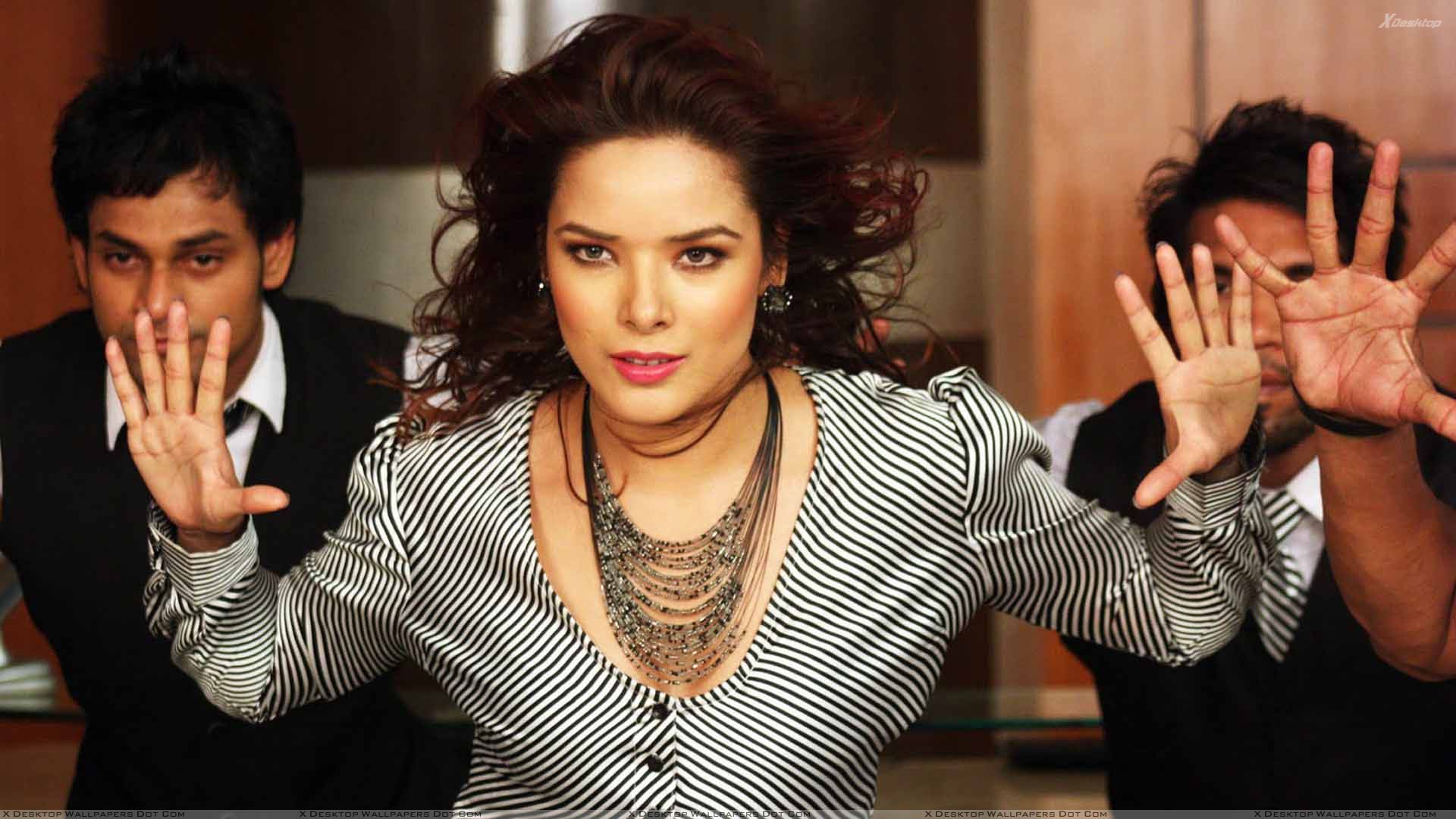 Udita Goswami Wallpapers