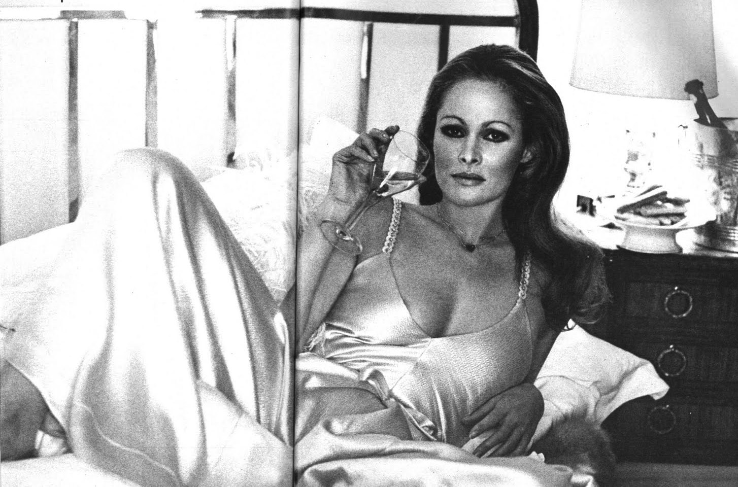 Ursula Andress Wallpapers