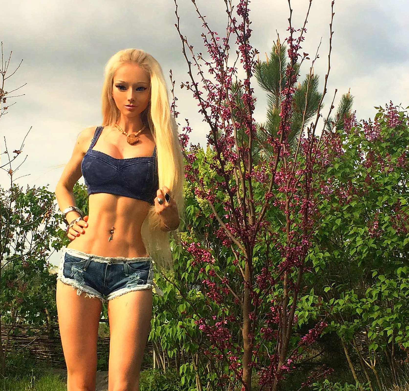 Valeria Lukyanova Wallpapers