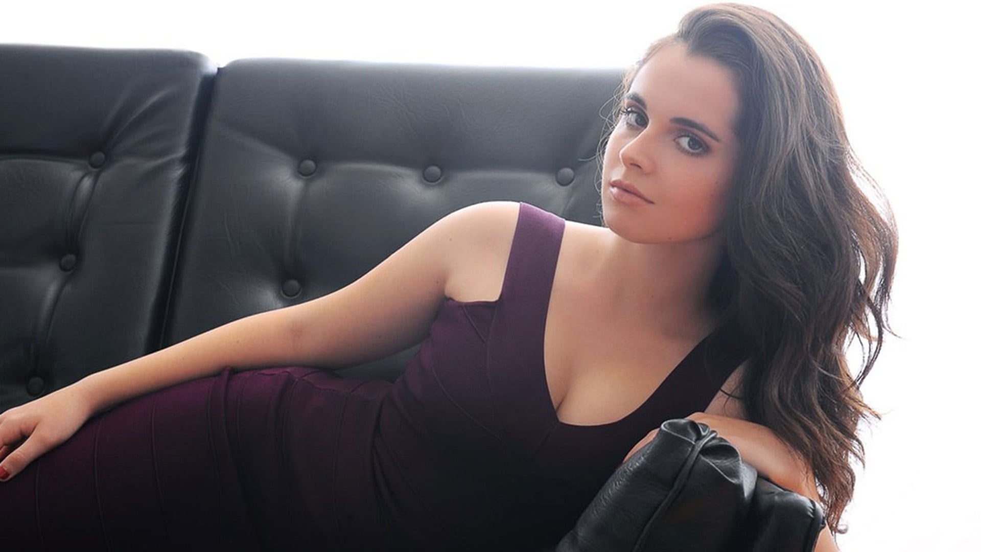 Vanessa Marano 4K Wallpapers