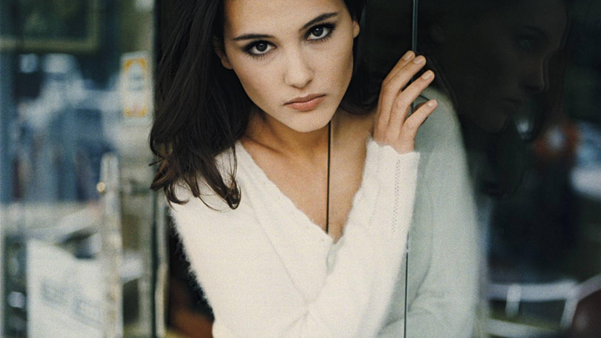 Virginie Ledoyen Wallpapers