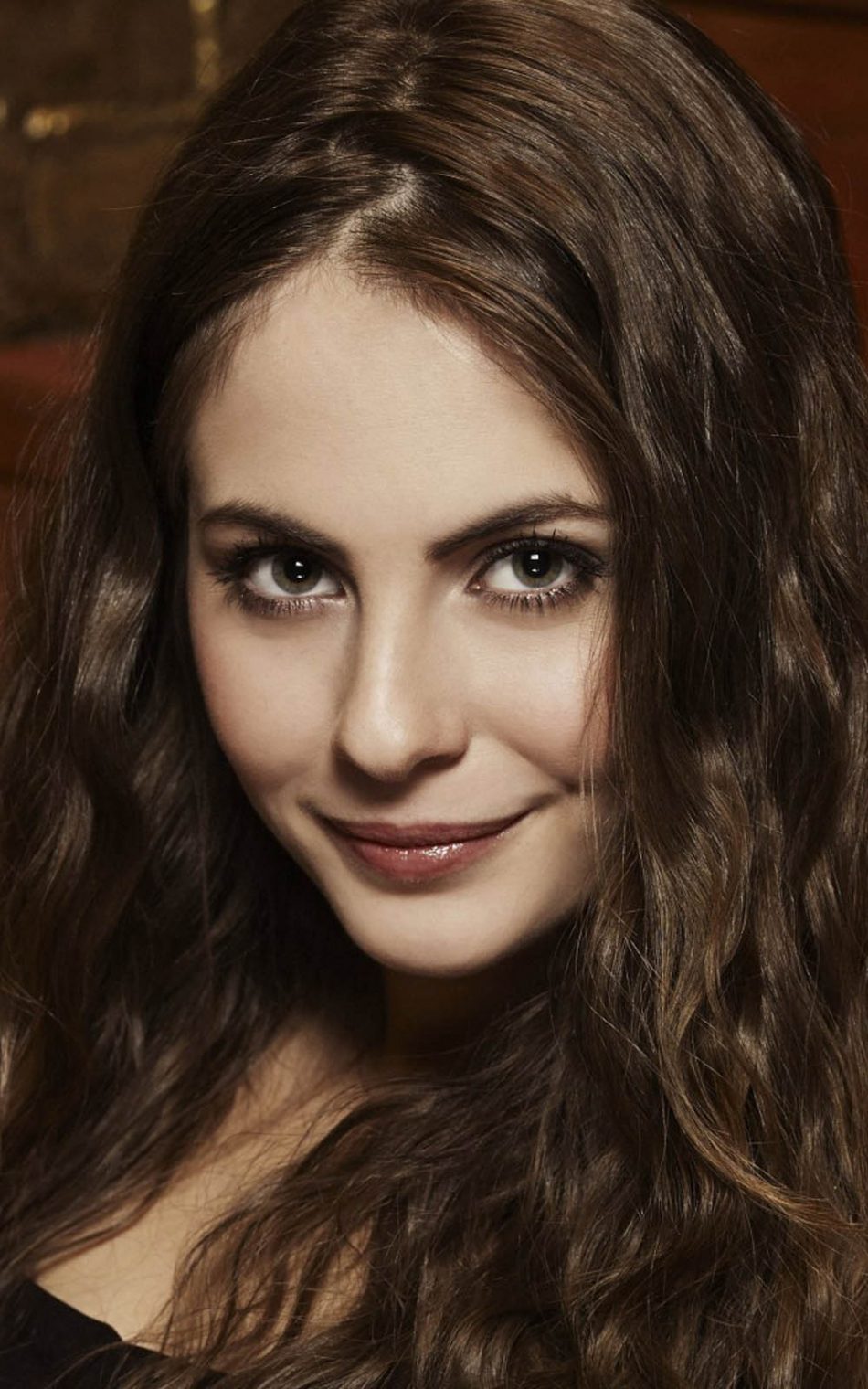 Willa Holland Wallpapers