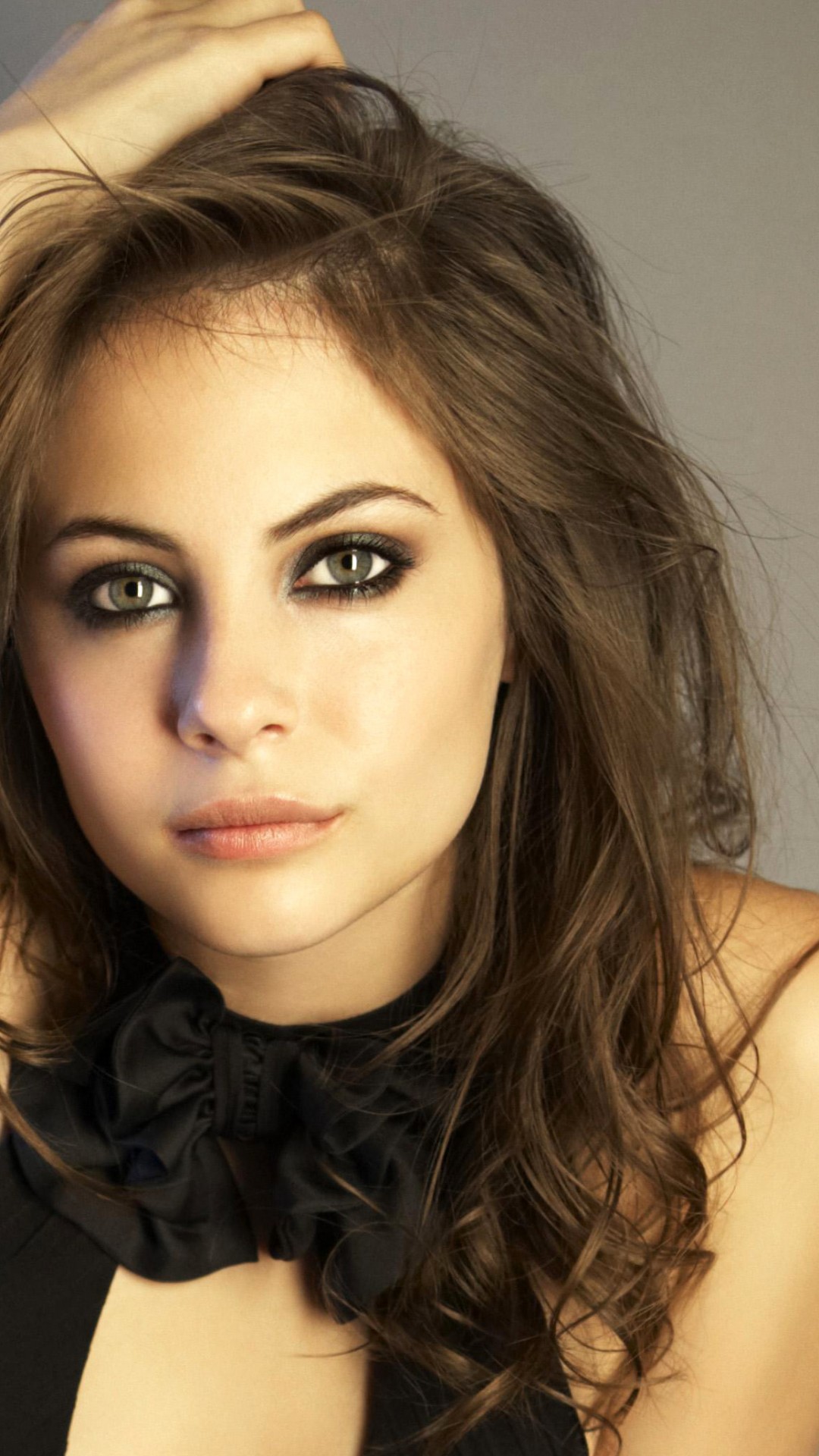 Willa Holland 2017 Wallpapers