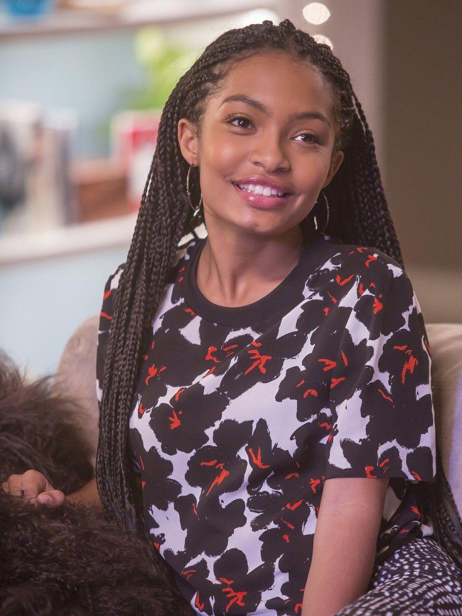 Yara Shahidi Grown-ish Poster Wallpapers