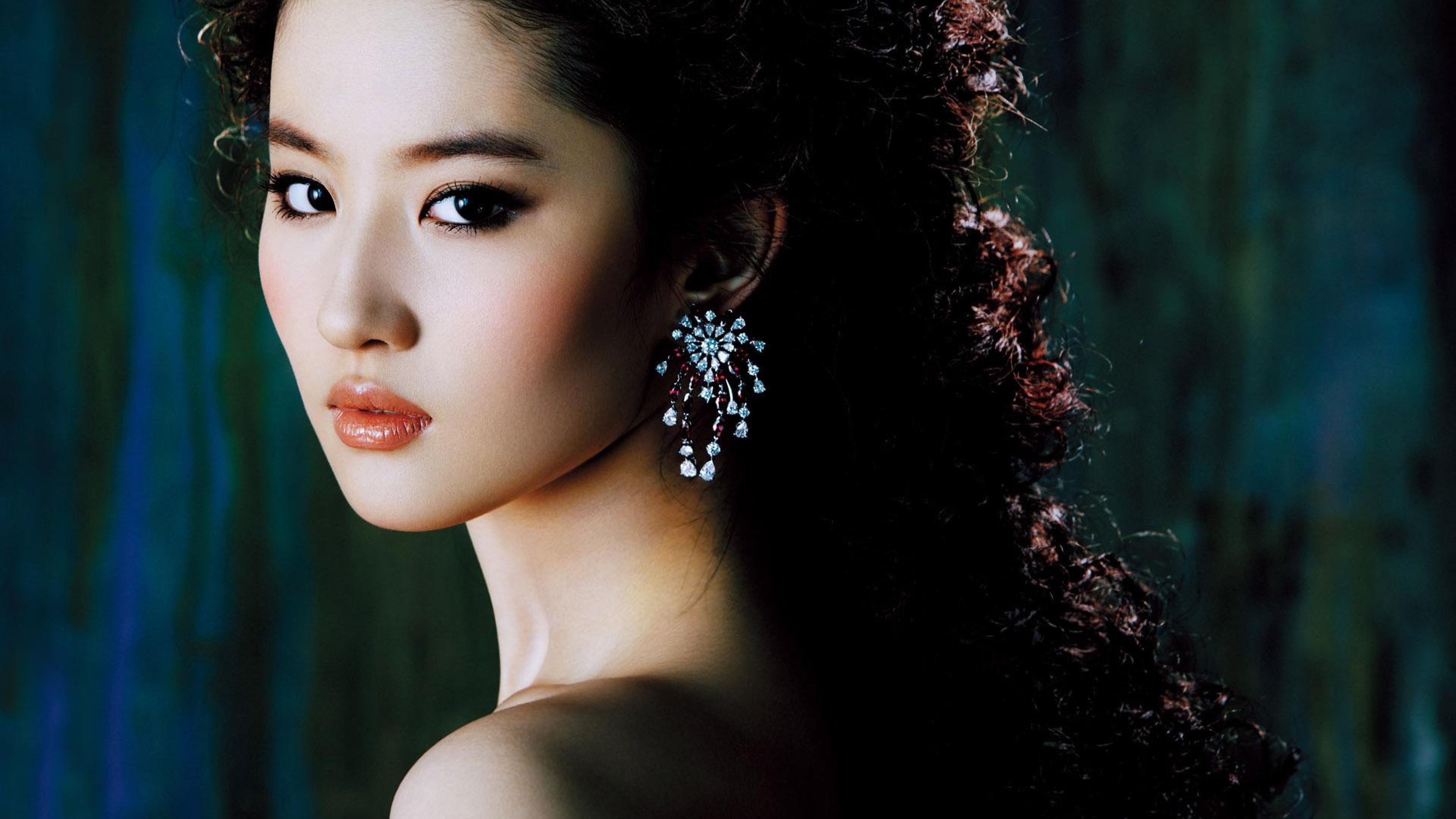 Yifei Liu 2020 Wallpapers