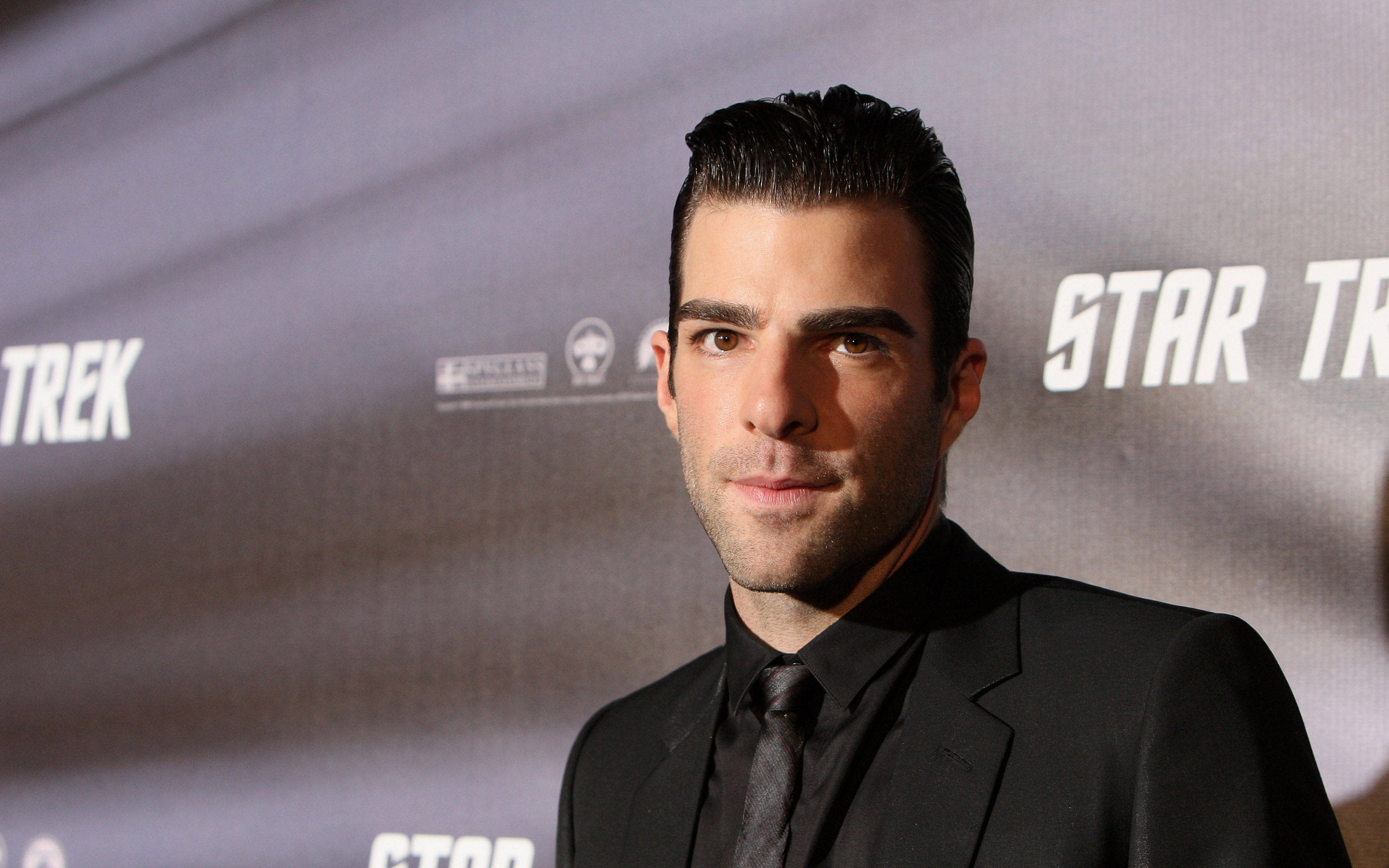 Zachary Quinto Wallpapers