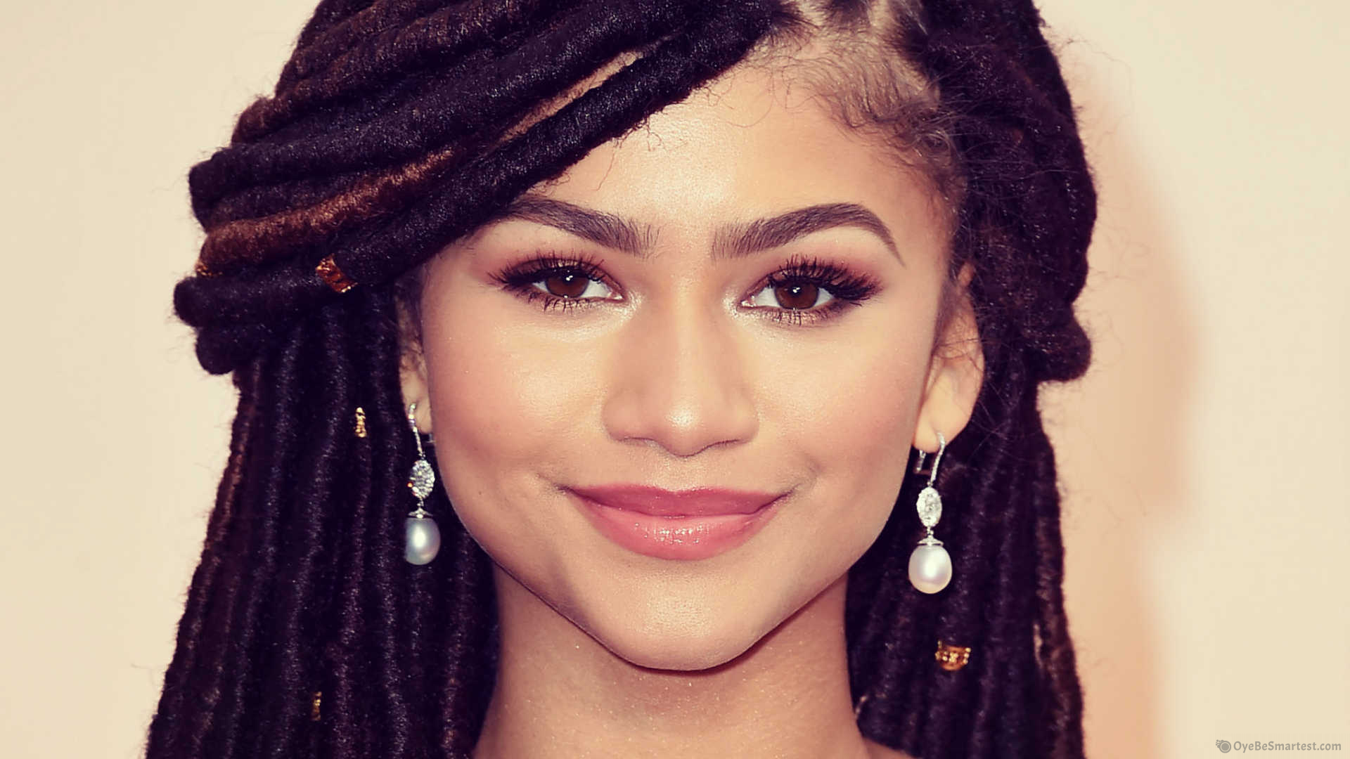 Zendaya Hairstyle Wallpapers