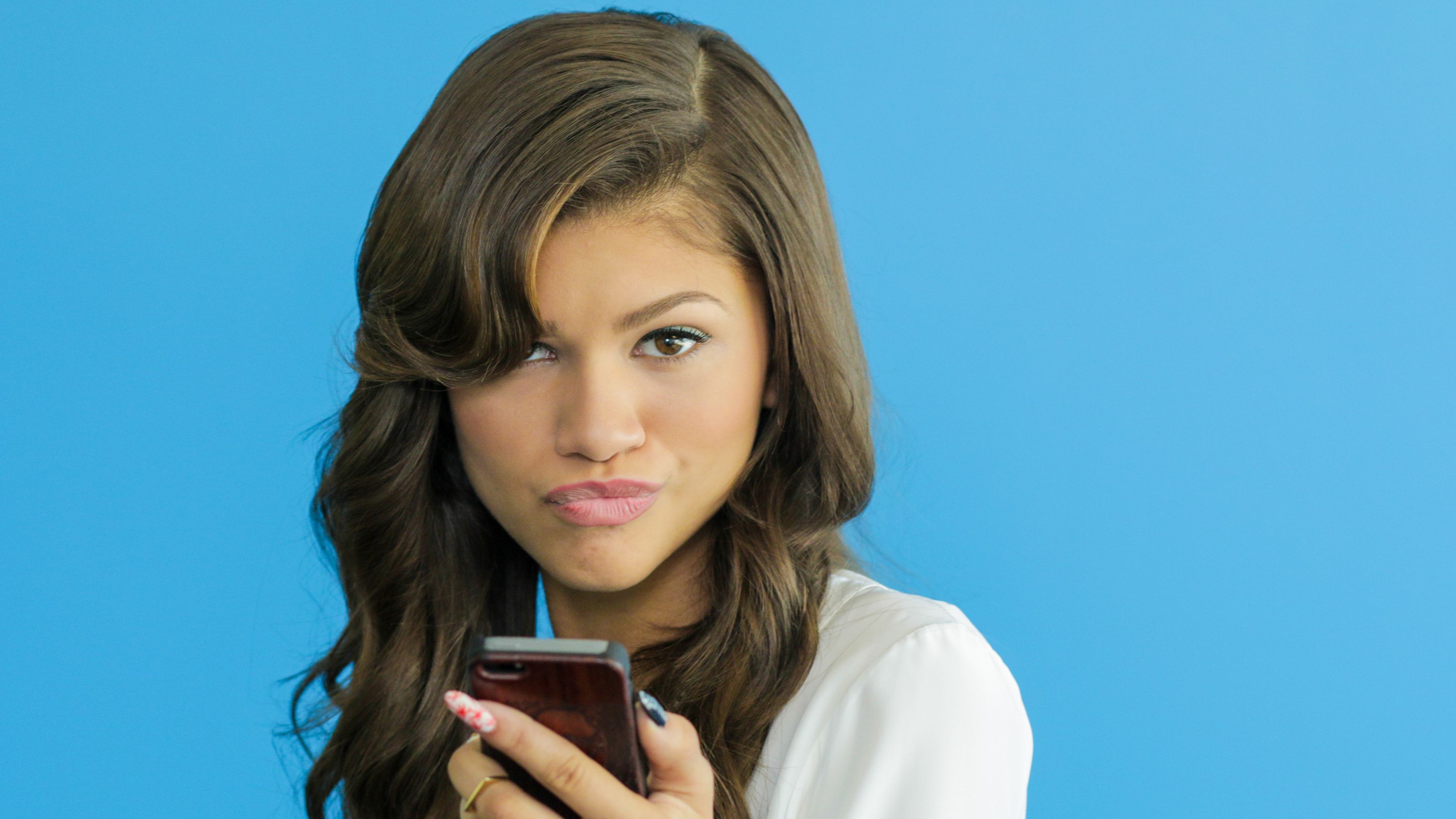 Zendaya Hairstyle 2020 Wallpapers