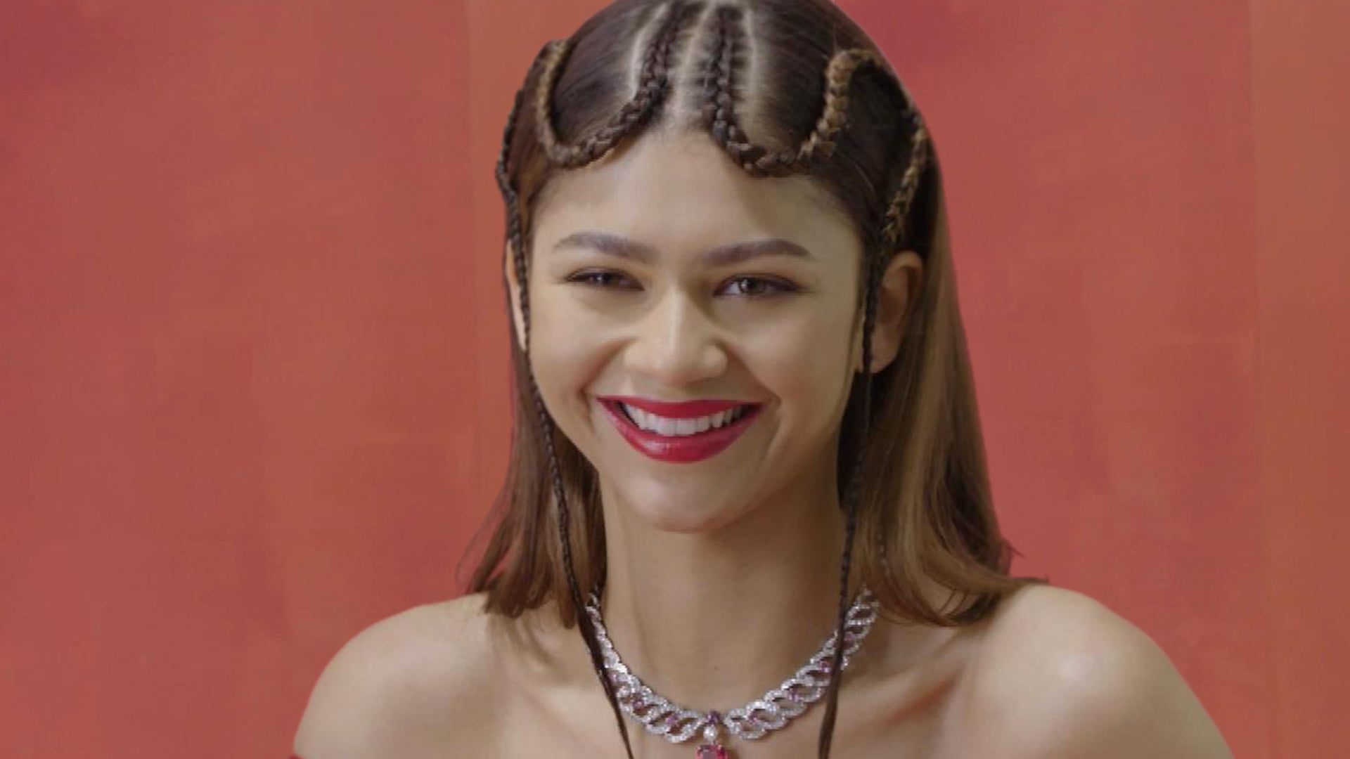 Zendaya Valentino 2022 Wallpapers