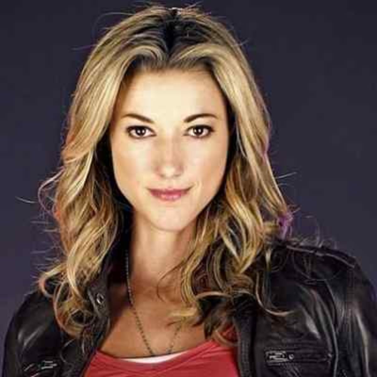 Zoie Palmer Wallpapers