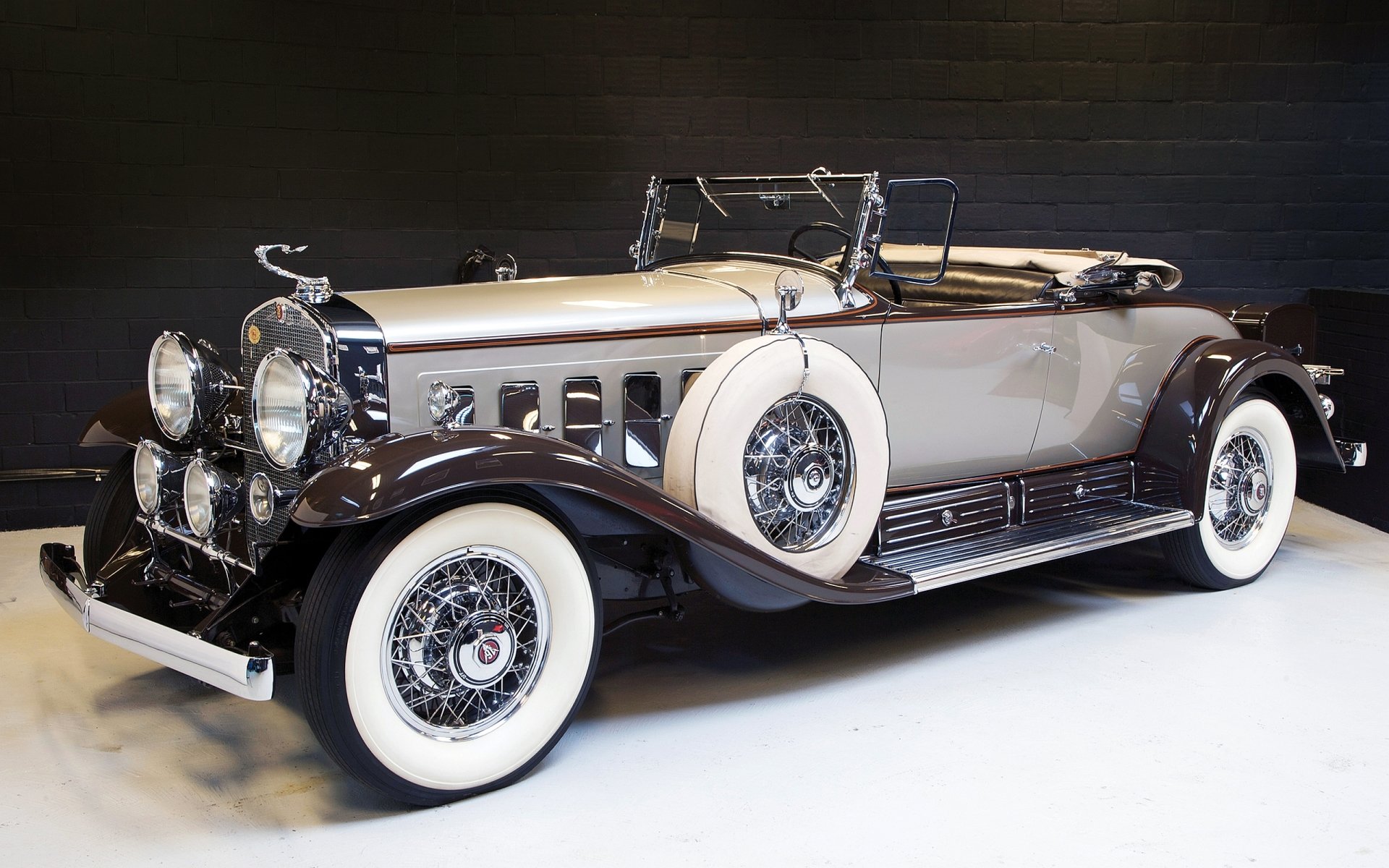 1930 Cadillac V16 Roadster Wallpapers