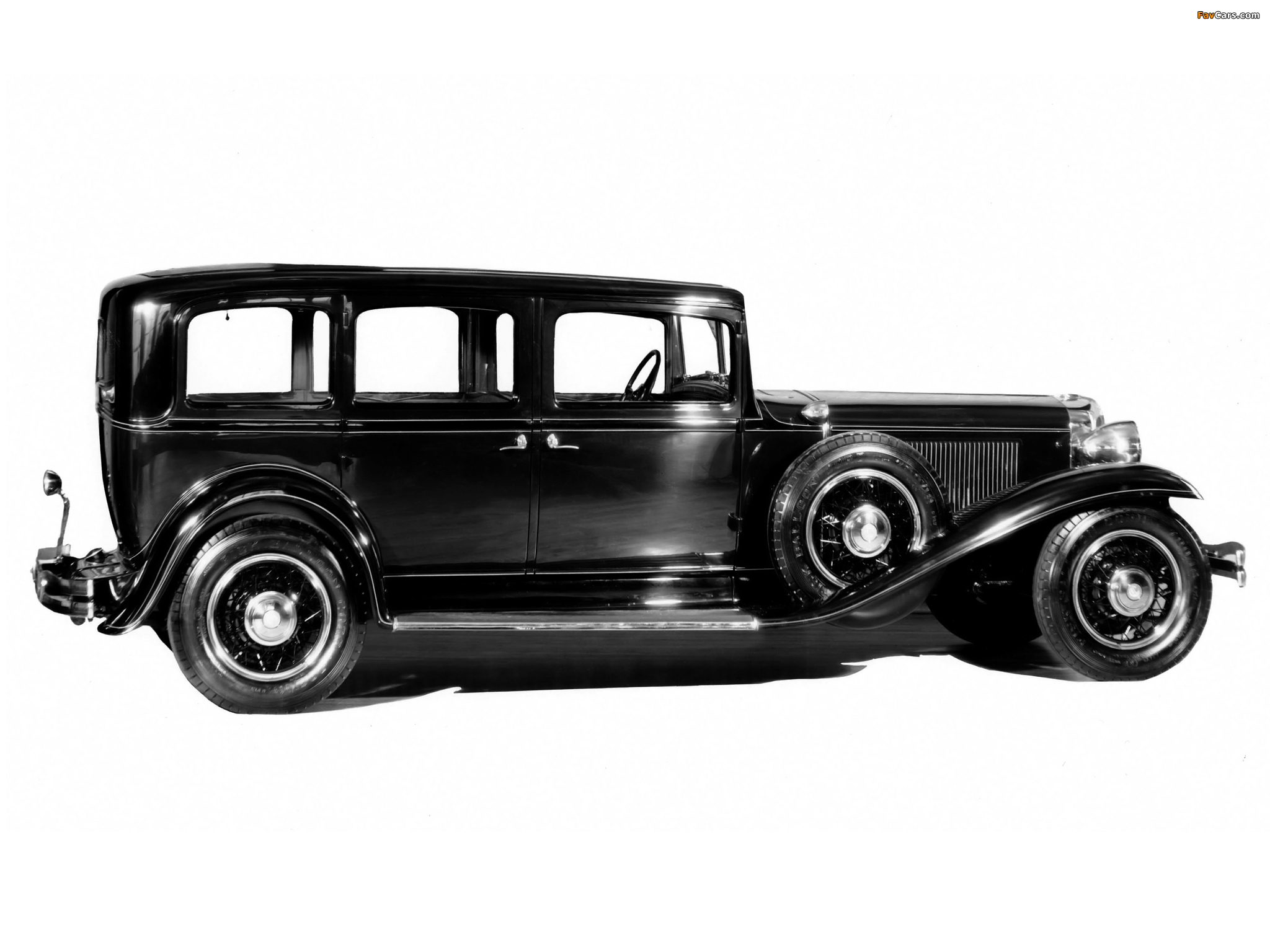 1931 Chrysler Imperial Wallpapers