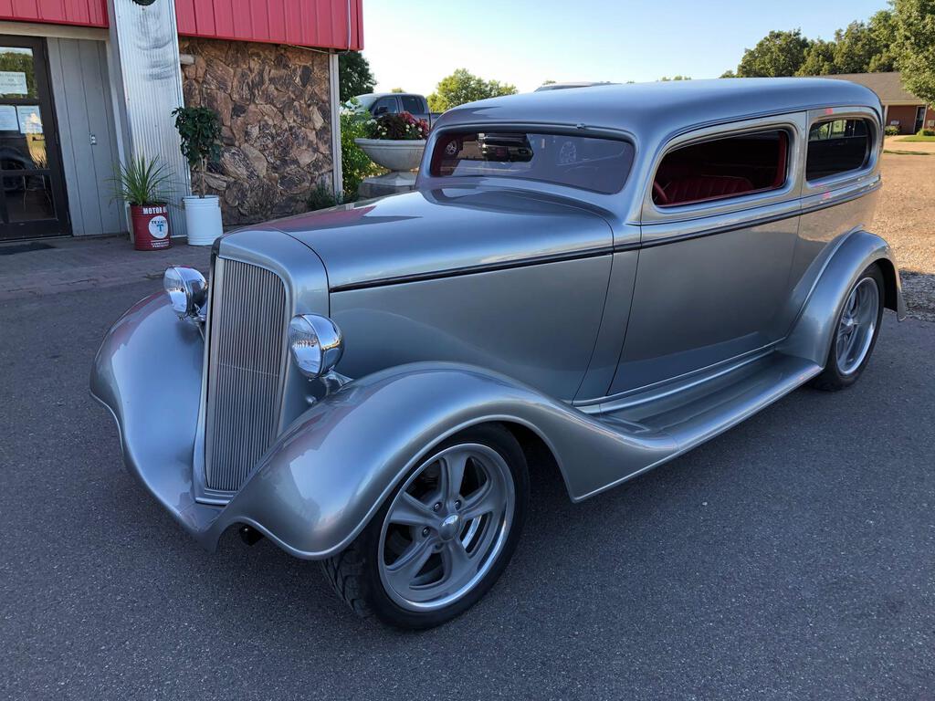 1934 Chevrolet Sedan Wallpapers