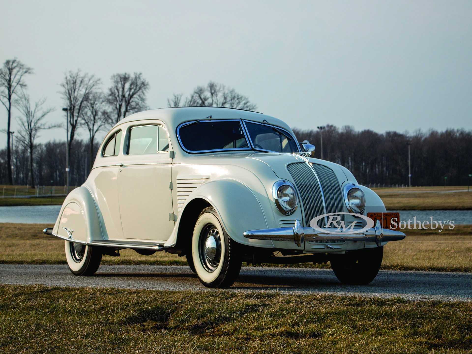 1934 Desoto Airflow Wallpapers