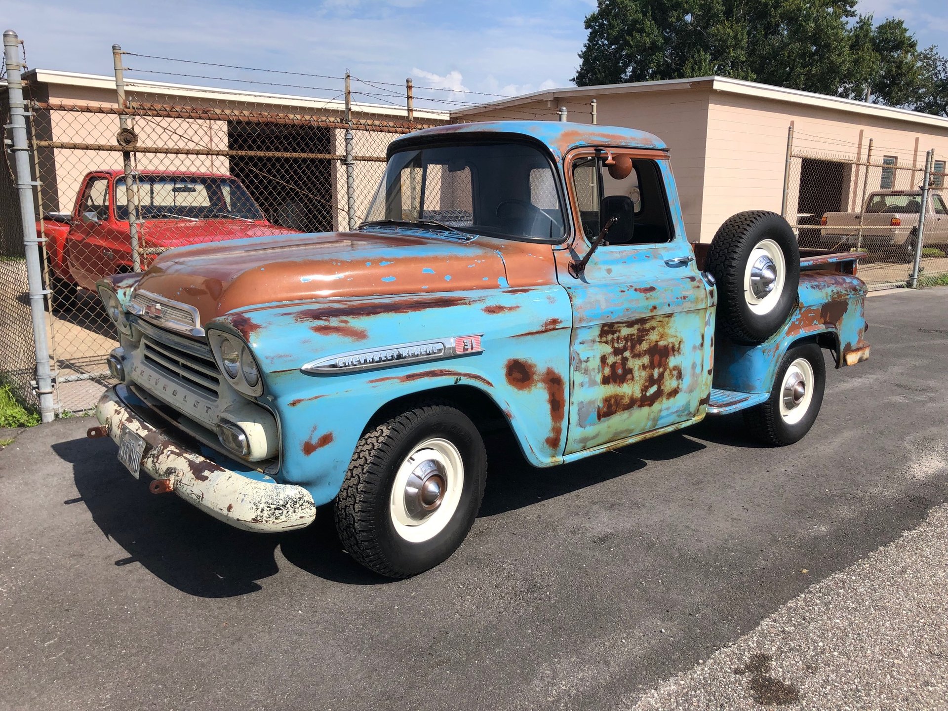 1959 Chevrolet Apache Wallpapers