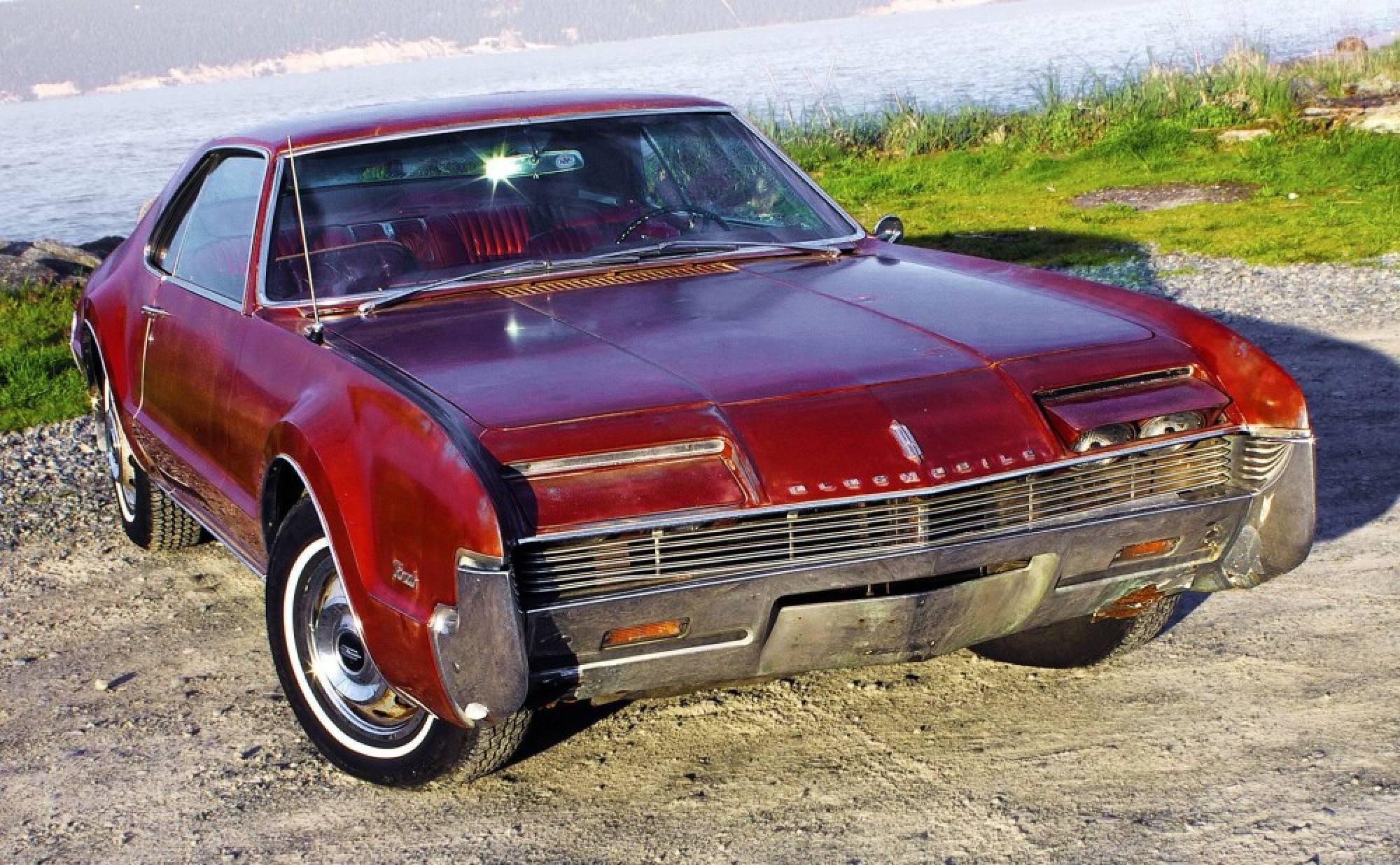 1966 Oldsmobile Toronado Wallpapers