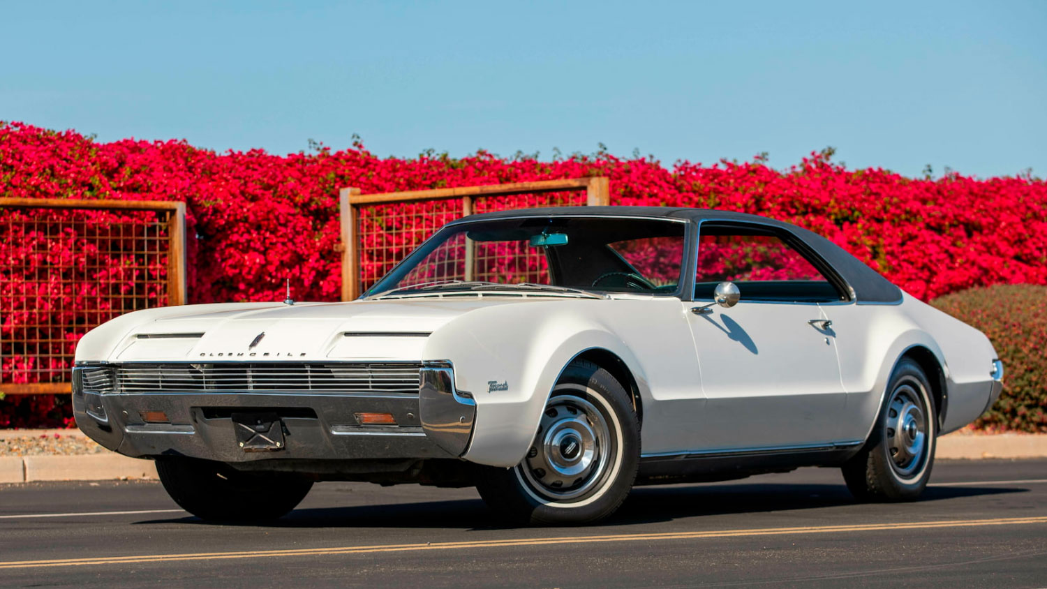 1966 Oldsmobile Toronado Front Wallpapers